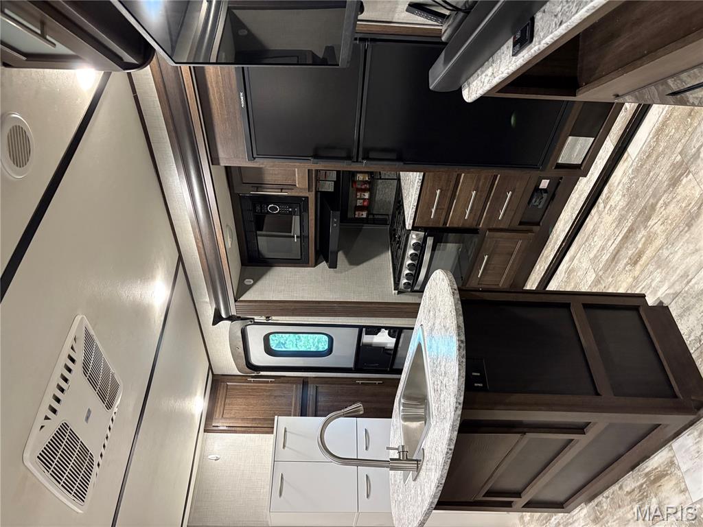 10255 Squaw Creek Rd