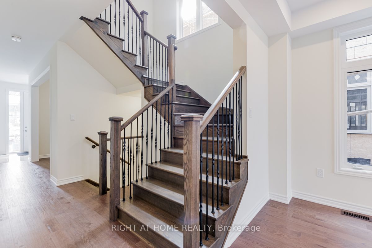50 N Kentledge Ave