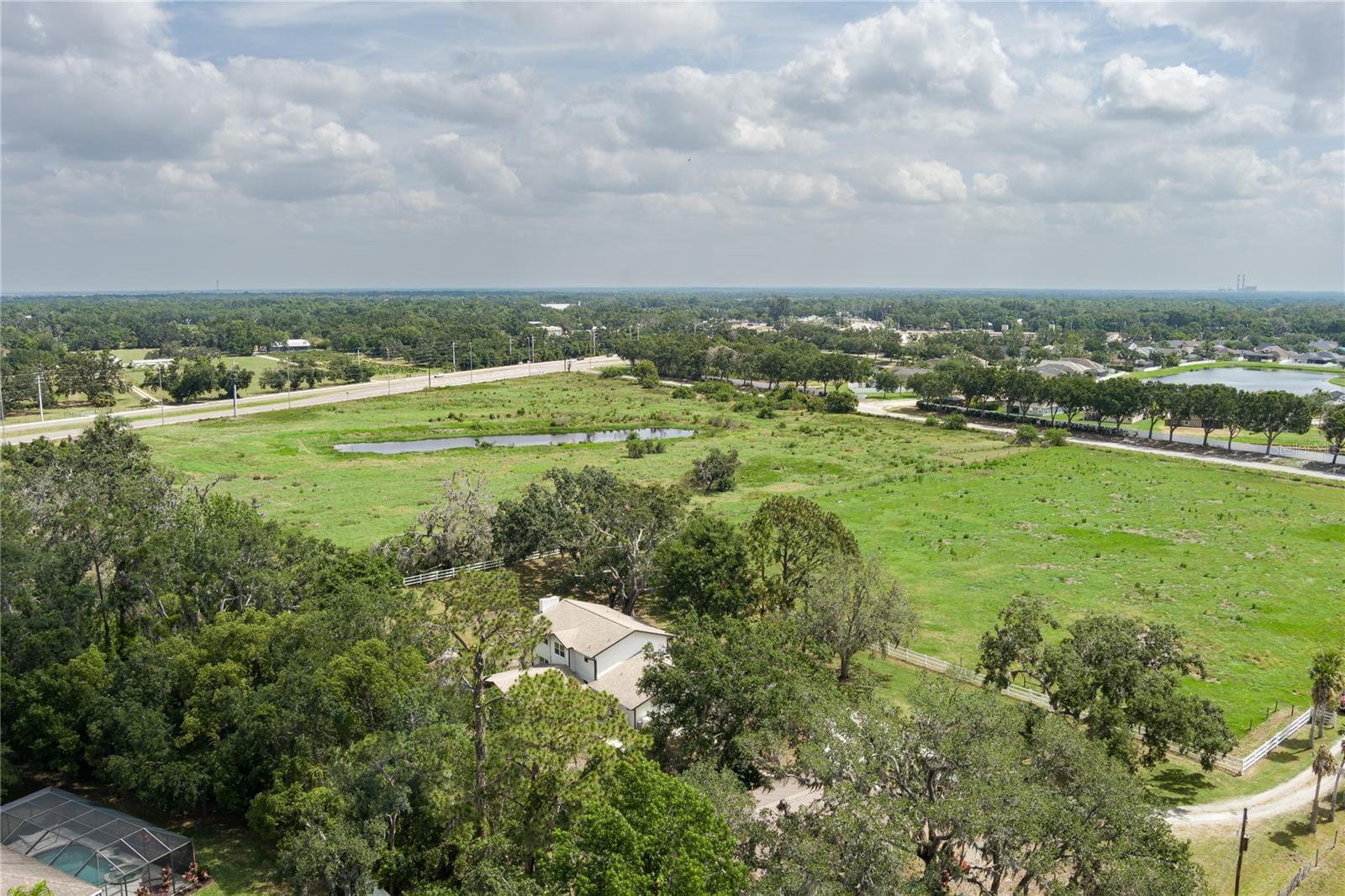 5403 Red Rooster Road