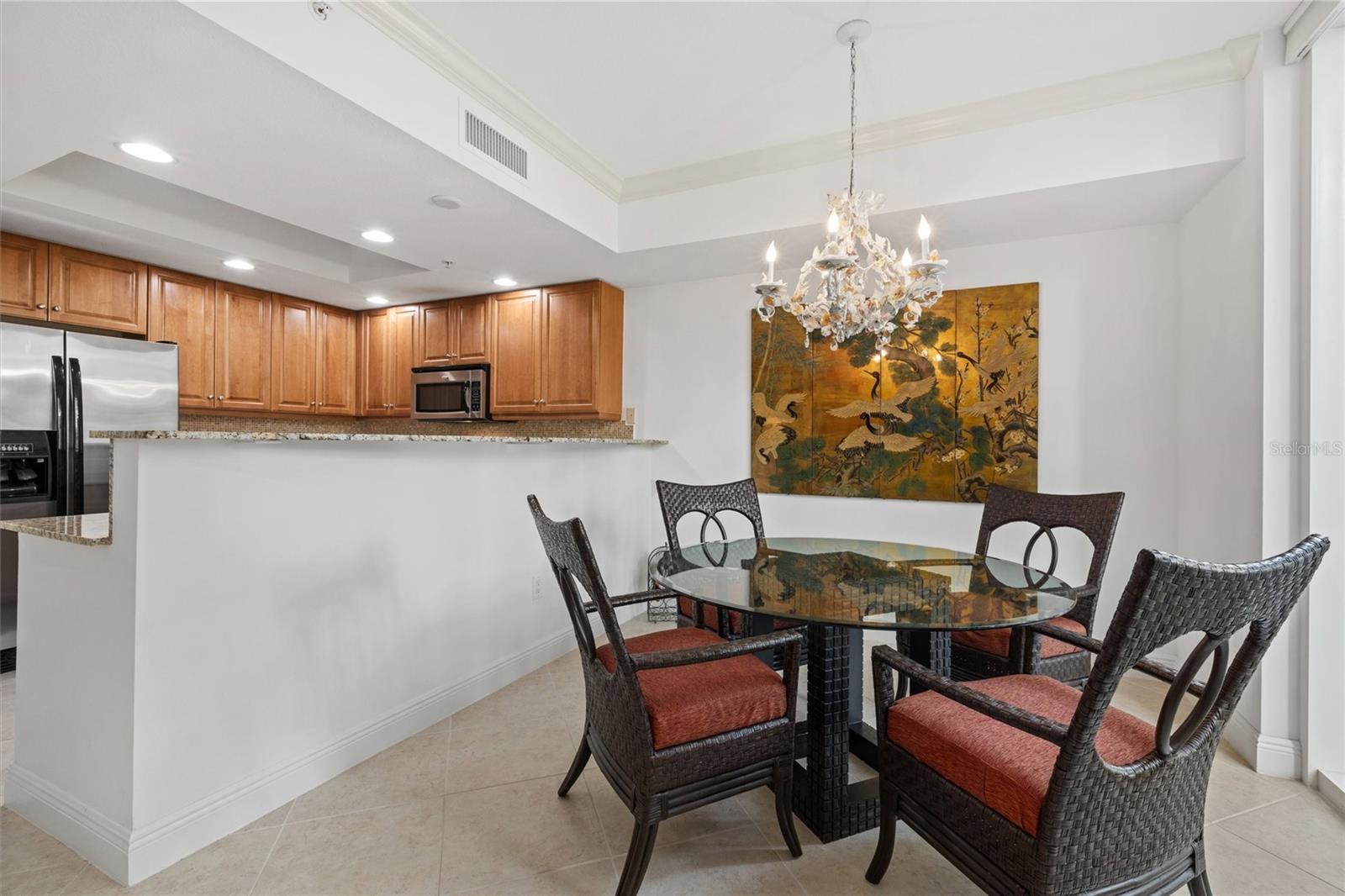 800 N Tamiami Trail 103