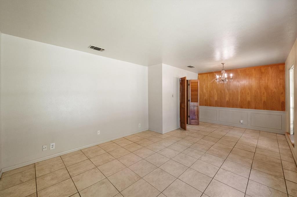 2812 Winfield Drive