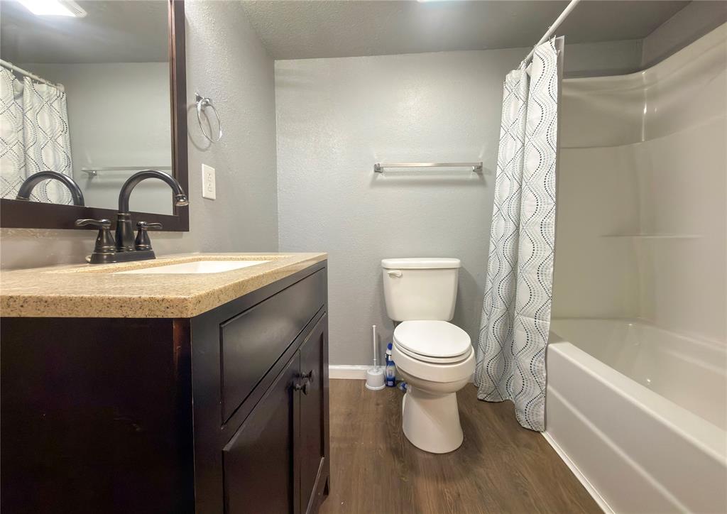 310 W Russell Street