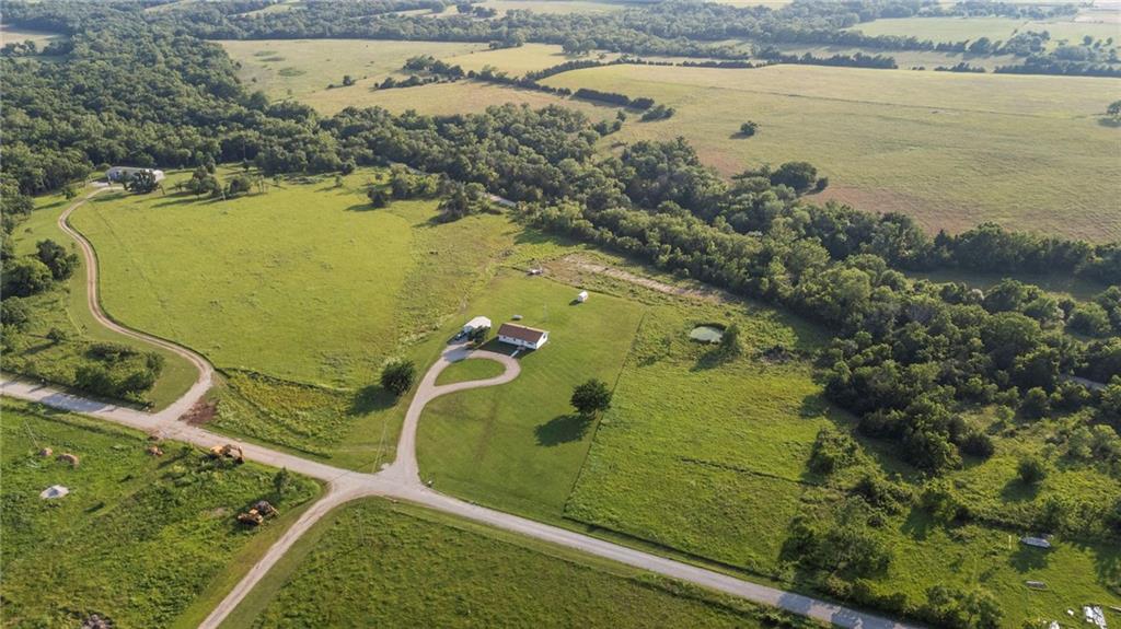 32241 NE Neosho Road