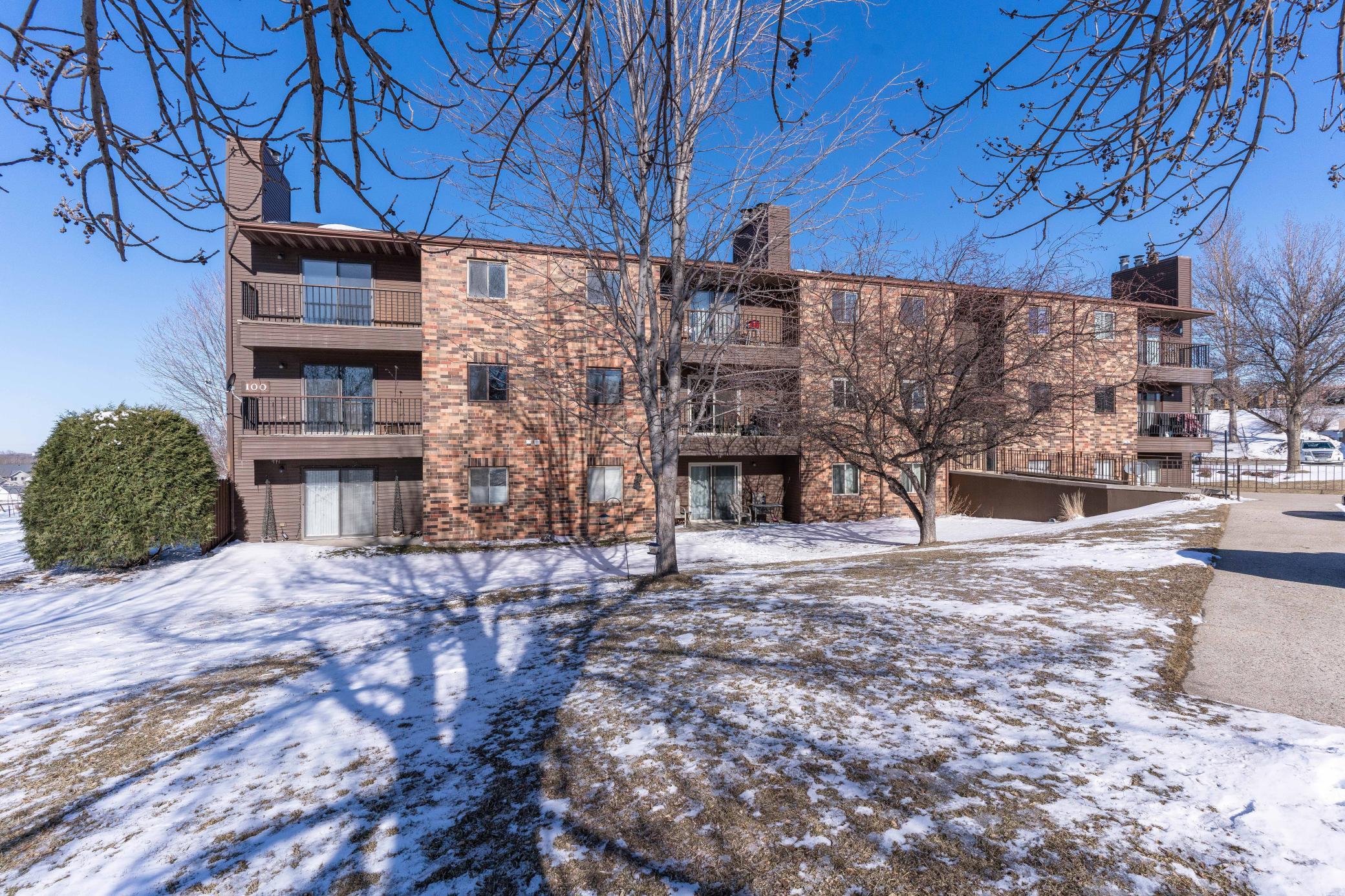 100 Kennedy Park Circle 202