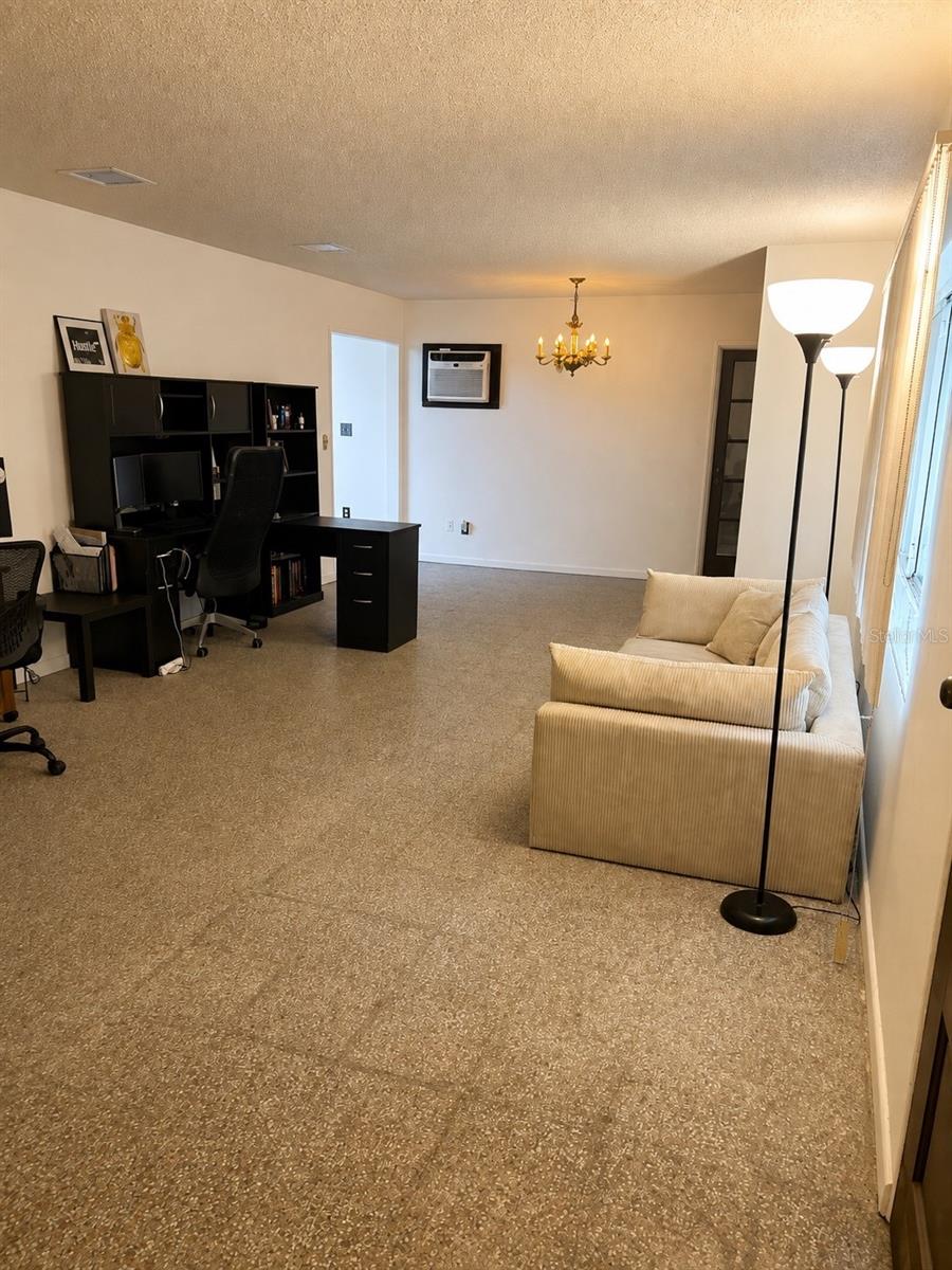 315 Lake Seminary Circle