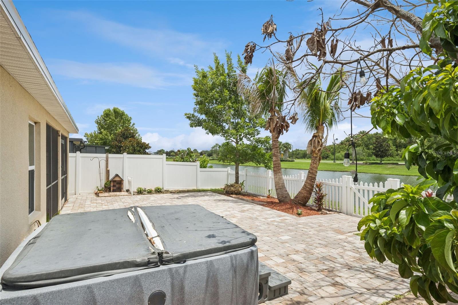4602 Harvest Row Lane