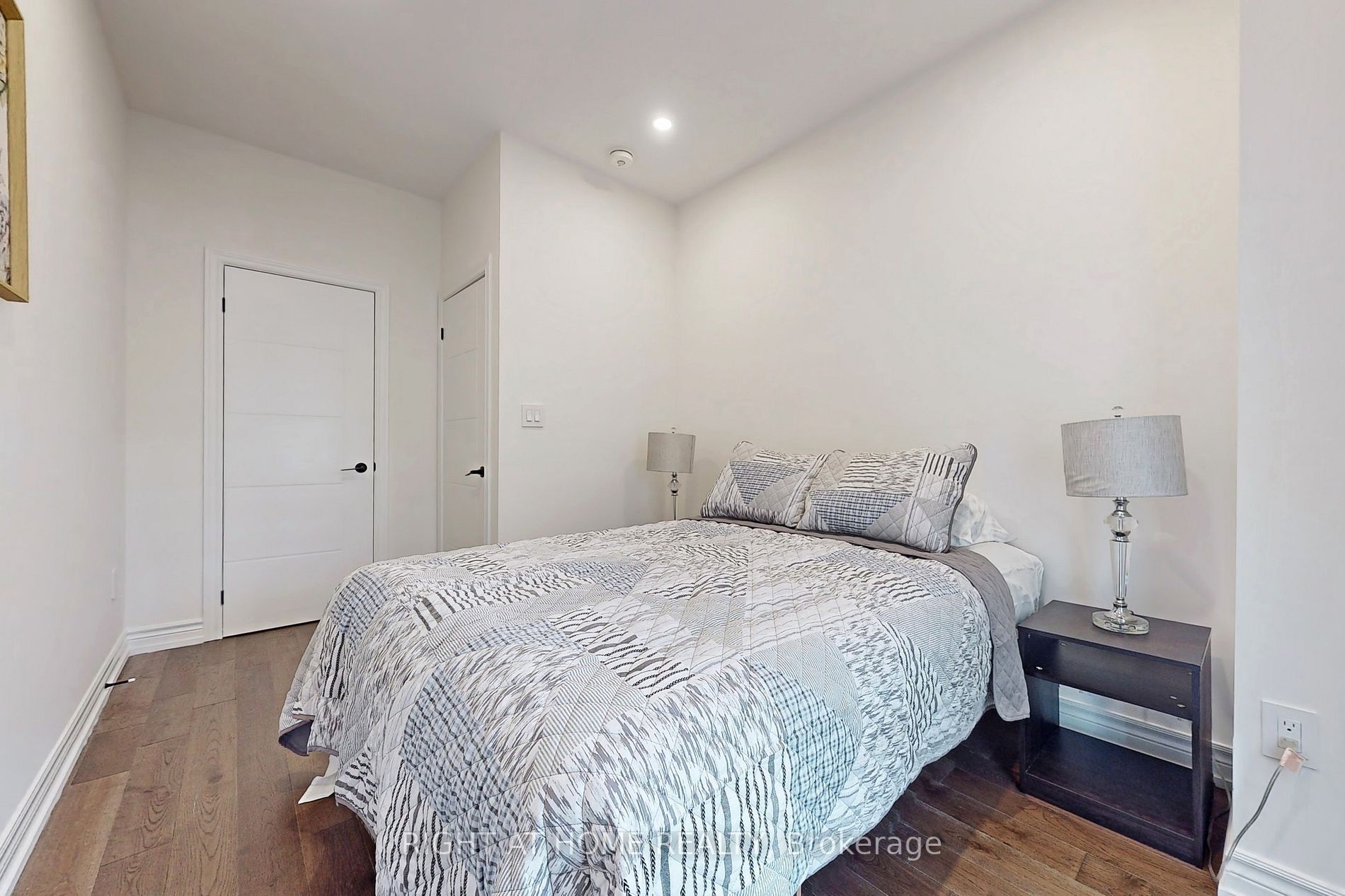 147 Mcintosh St