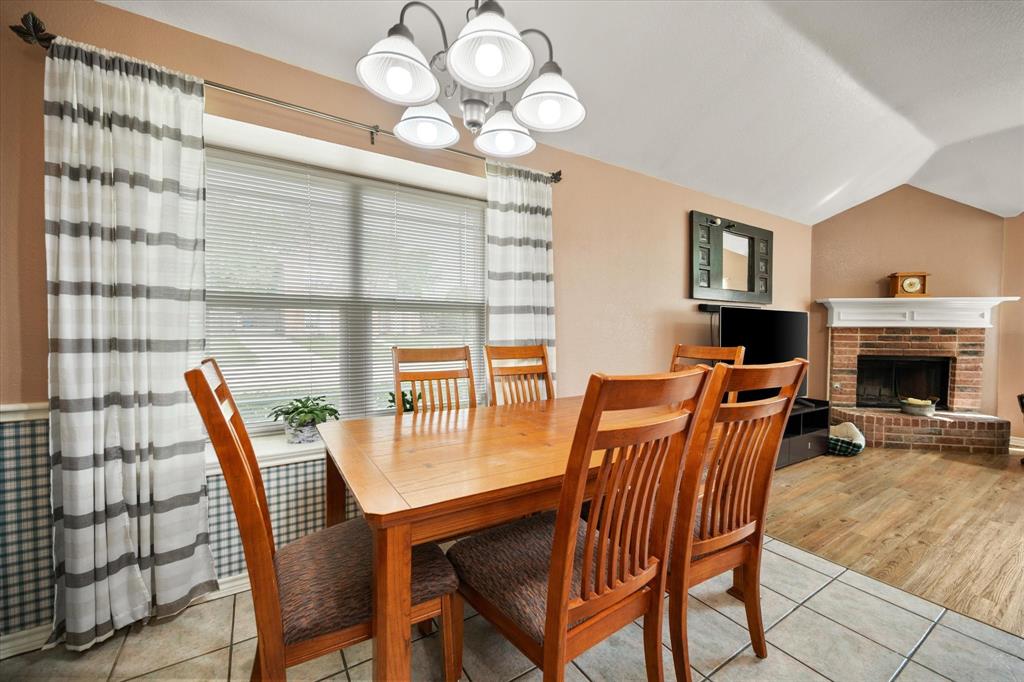 5 Churchill Court