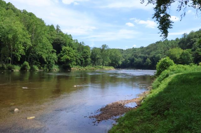 New River Hideaway! 28+ acres of peace and nature. This one is truly unique, from the expansive 3 ac river bottom with @1150 ft of frontage on THE NEW RIVER  to the gorgeous large waterfall tucked away in the woods and the expansive nature that surrounds you. Floating, fishing, hiking, hunting, and almost any outdoor activity you fancy can be done on this unique and hard to find property. Multiple building sites ready for whatever you can imagine This could be your own secluded river getaway!