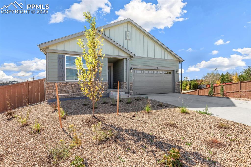 This beautiful ranch story home has everything you will love about Terrain Oak Valley in Castle Rock.
This one story finished basement home is surrounded by nature with panoramic views on a large corner lot at the end of a cul-de-sac. Inside, discover an open floor plan with 9ft ceilings. This spacious great room for friends and family gatherings as you are able to walk directly out to the oversized covered deck which is an extension of living space. On the main floor the stylish kitchen boasts of a large island, Whole House 1951 Lubbock Full Overlay Slab Panel Slate Stained Maple Cabinets. Frost White Quartz counter tops accented a beautiful natural backsplash. GE stainless steel electric range, dishwasher, microwave. On the main floor the primary suite showcases large walk-in closet, and a connecting spacious primary bathroom with a large seated walk in shower. Welcome home as it is both nature and city, work and play, adventure, and leisure. Nature is right out your door. You can enjoy walking and hiking trails that wind through the entire community. If you just want to sit and relax, within walking distance is the Swim Club/pool. The Swim Club (Clubhouse ) is a warm gathering space, big screen TV, and fireplace. Terrain also offers the Dog Bone Park where you can unleash your 4-legged family members and let them run free. Also enjoy Wrangler Park with tennis courts, a picnic pavilion, playgrounds, and play fields. Centrally located on the plateau is Ravenwood Park with spectacular views, playground, and a long in-ground slide.