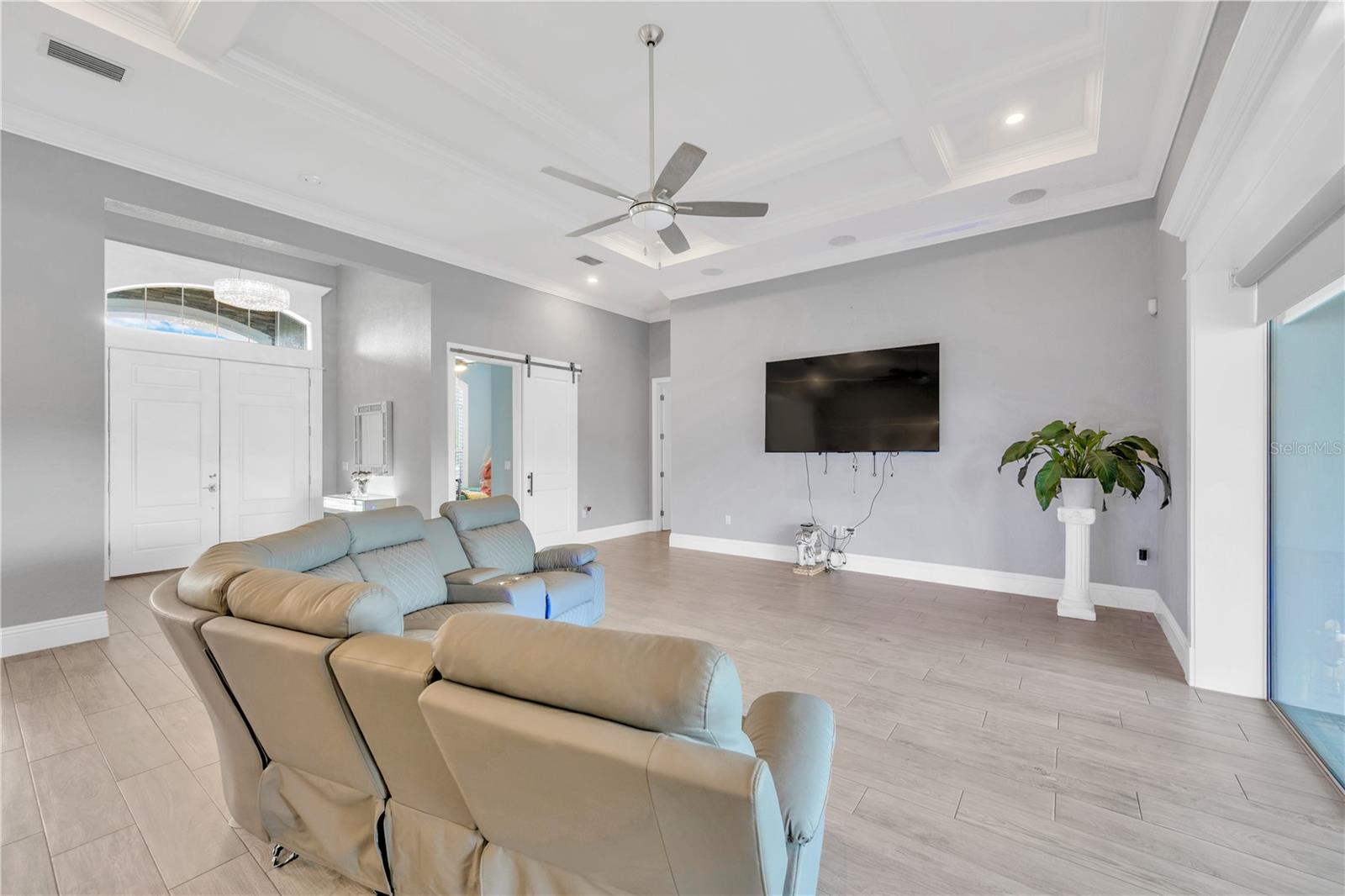 2850 Saddle Ridge Lane