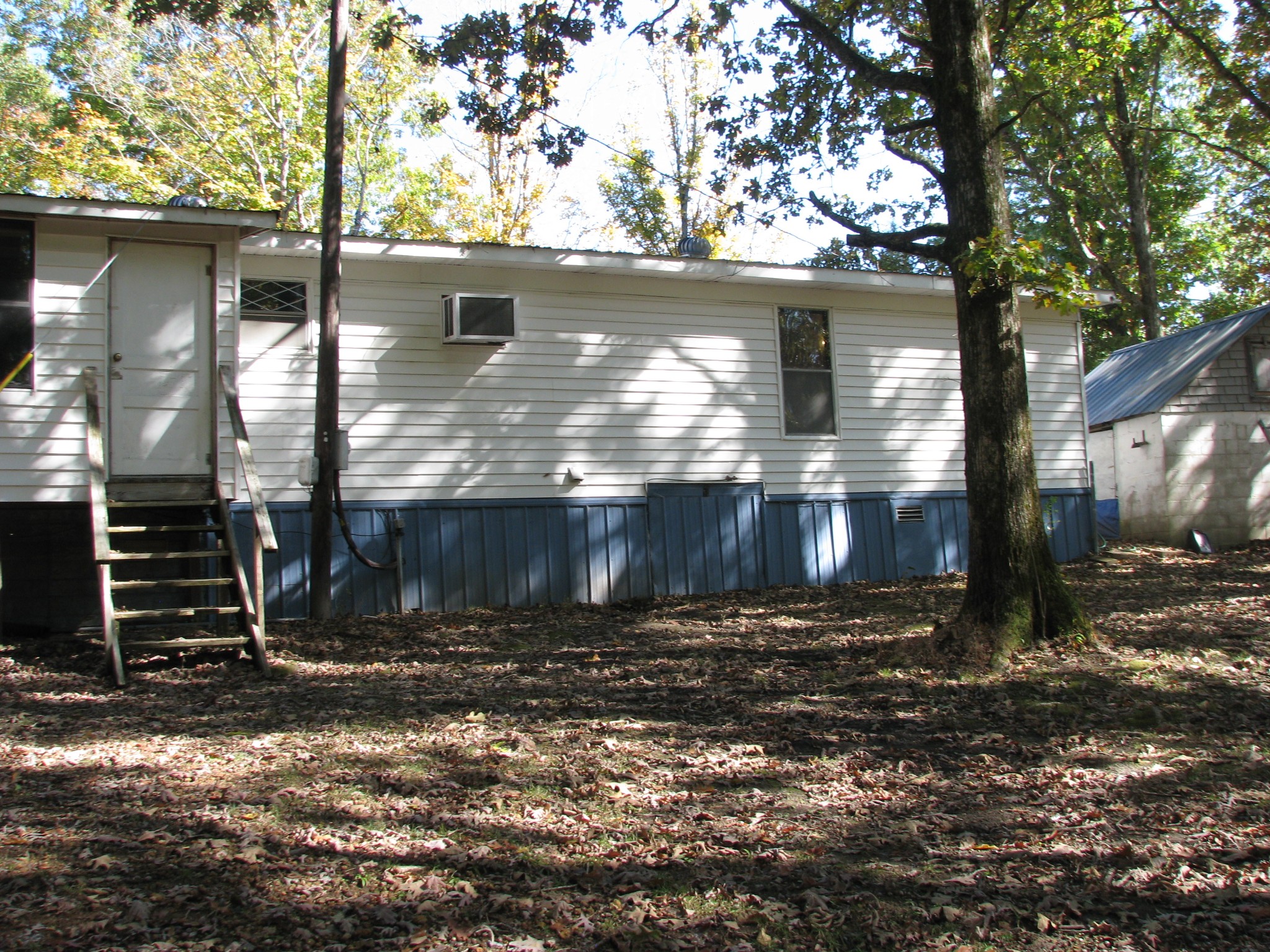 329 Clover Ln