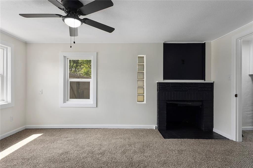 3705 N Walrond Avenue