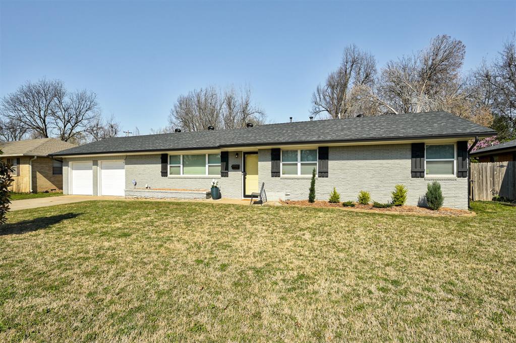 Welcome home to the Edgemere neighborhood in Norman! This beautifully renovated, fully furnished home has so much to offer! The house was fully renovated in 2019 and includes new flooring throughout (carpet replaced 1/10/2024), completely new kitchen with new cabinets, granite countertops, sinks, appliances, subway tile backsplash and lighting. Recessed LED lights were added to the main living room, dining area, laundry room and hallway. The bathrooms were completely redesigned with new vanities, granite countertops, new toilets and subway-tile shower surrounds and new shower/tub hardware. Each bedroom has a ceiling fan with remote control. Now let's jump outside and take a look at the new roof (Summer 2021) and vinyl-framed, double-pane windows, new HVAC system, and whole house gutters! How could it get any better? Location, that's how! You are 2.1 miles from the Gaylord Family Oklahoma Memorial Stadium! You are 1.6 miles from the heart of Campus Corner! This home has been a very successful AirBnB the past two football seasons! Schedule your private showing today before this one is history!