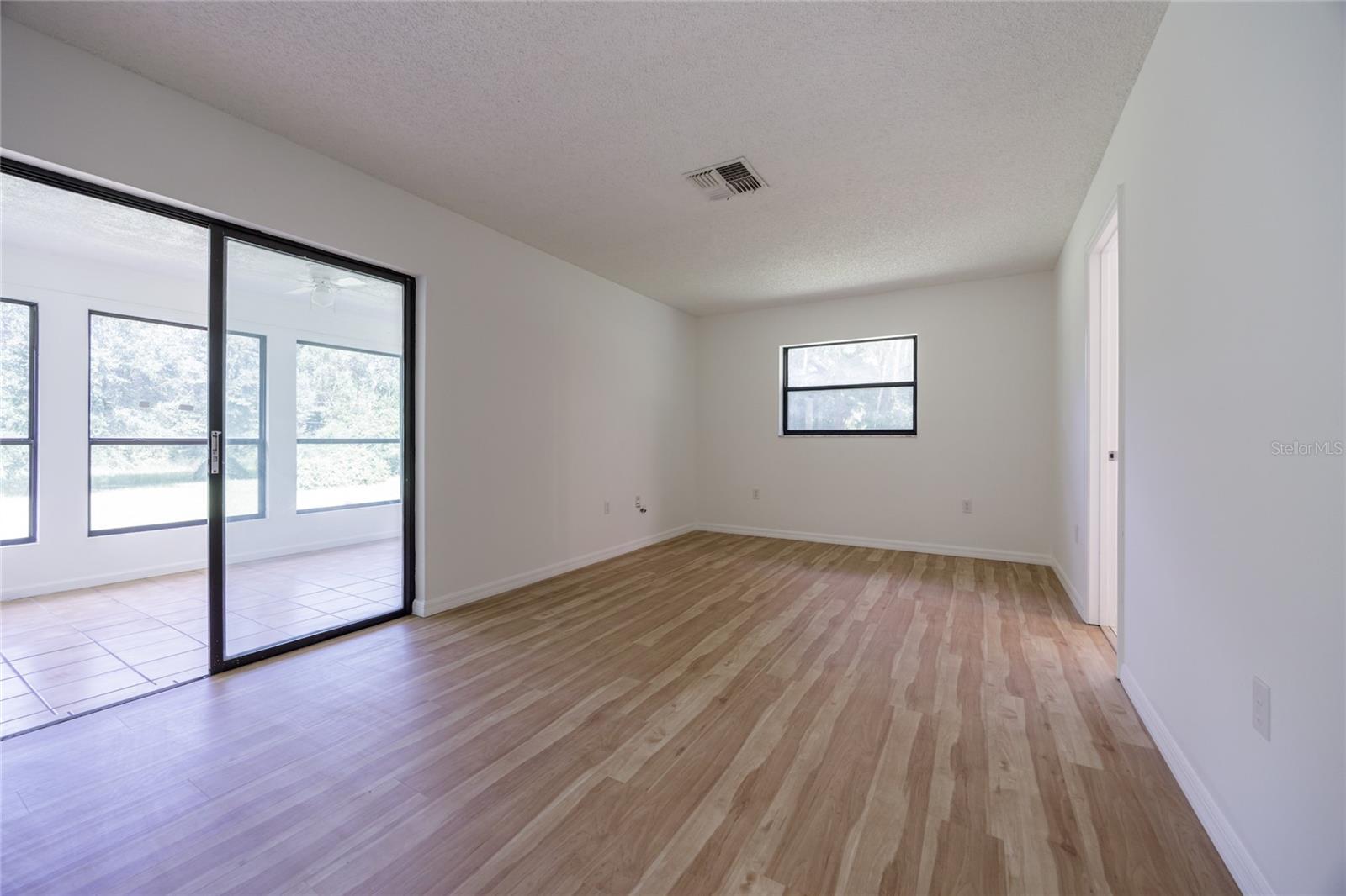 3207 E Withlacoochee Trail