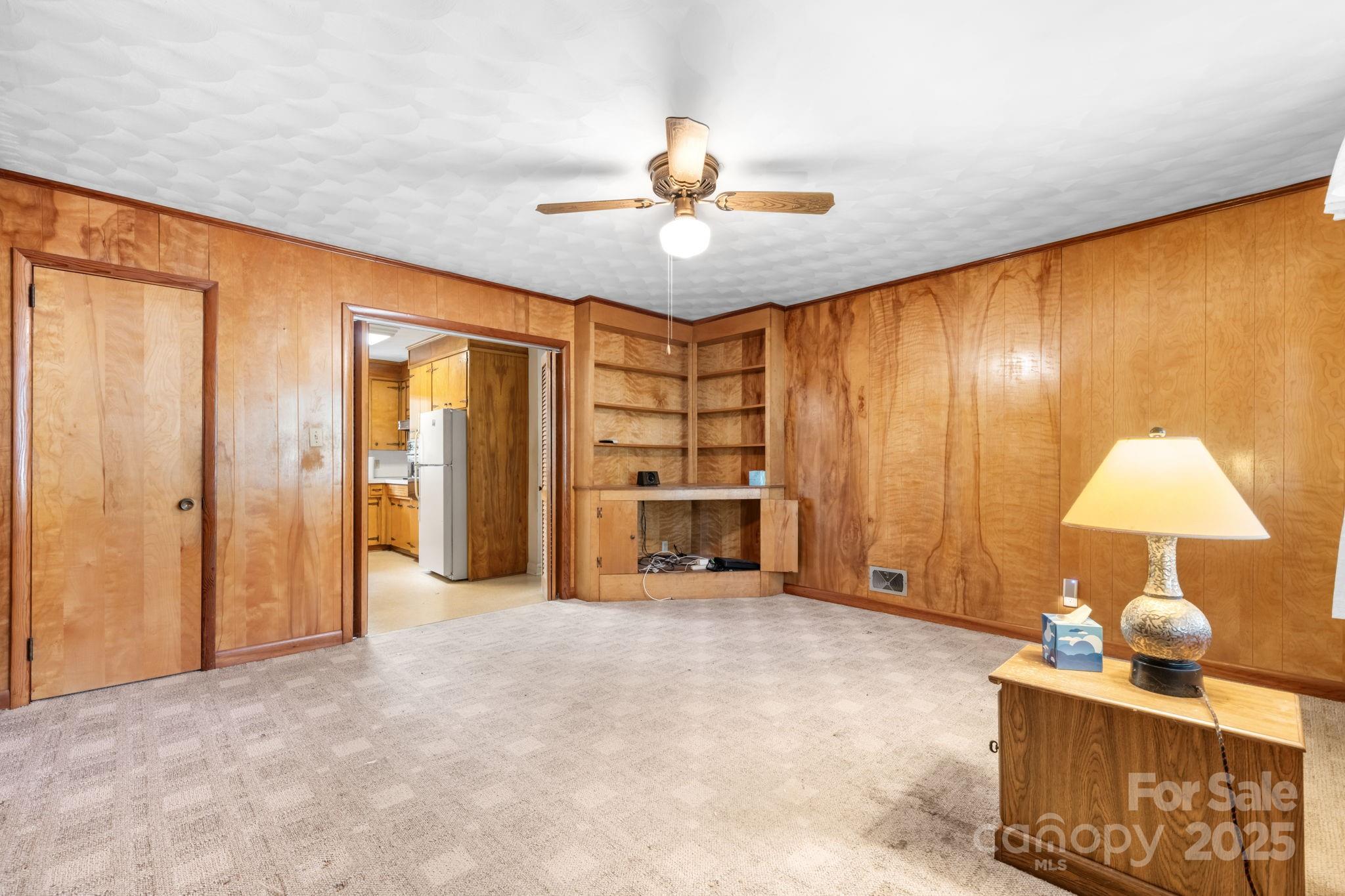 4955 Midway Sand Road