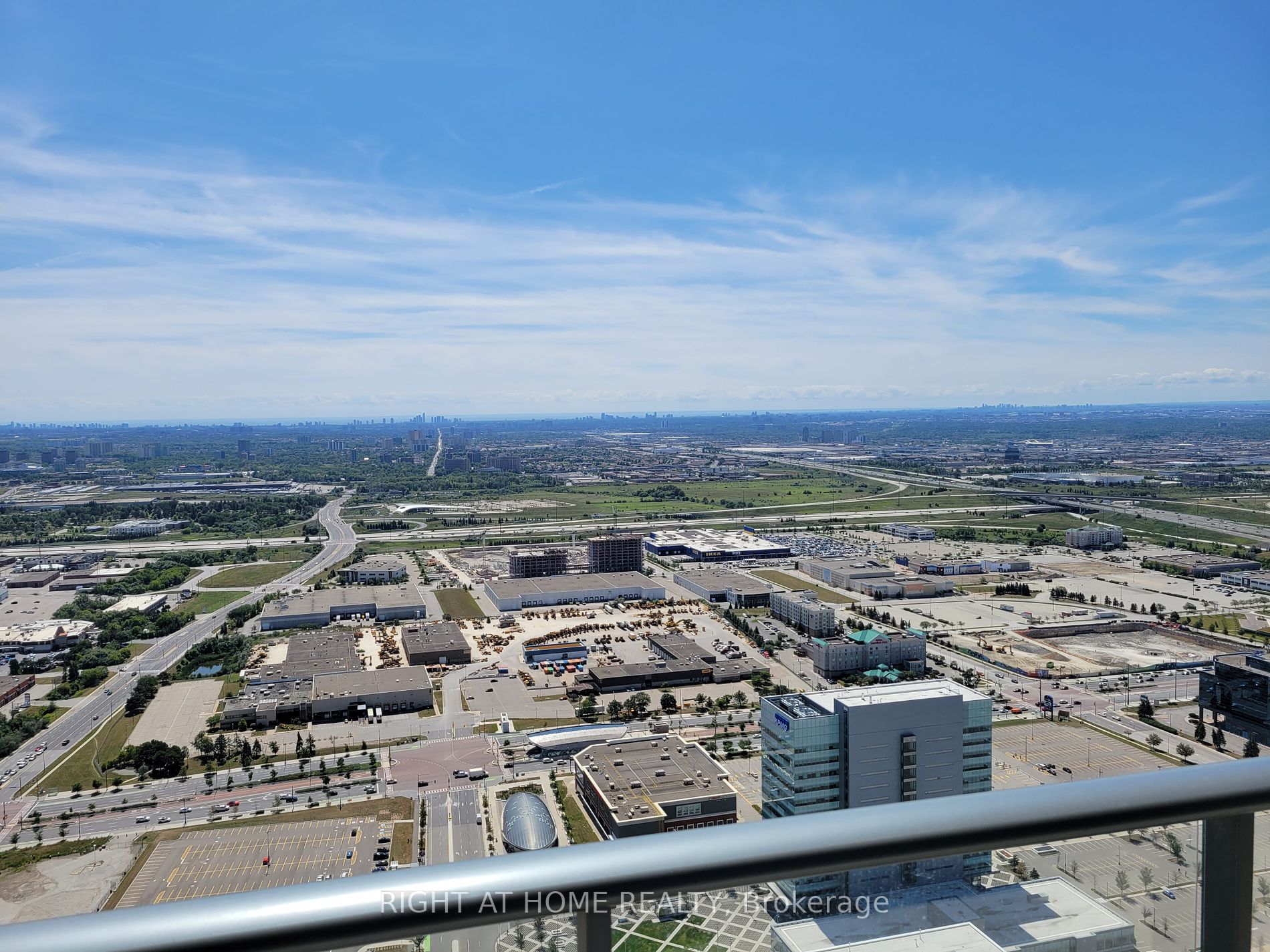 950 Portage Pkwy 6107