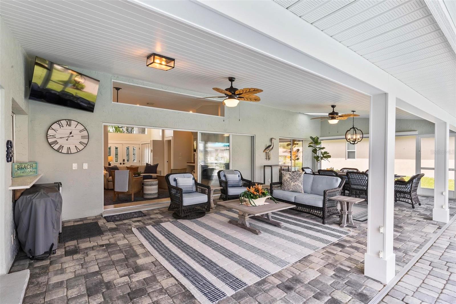 6 Colony Court