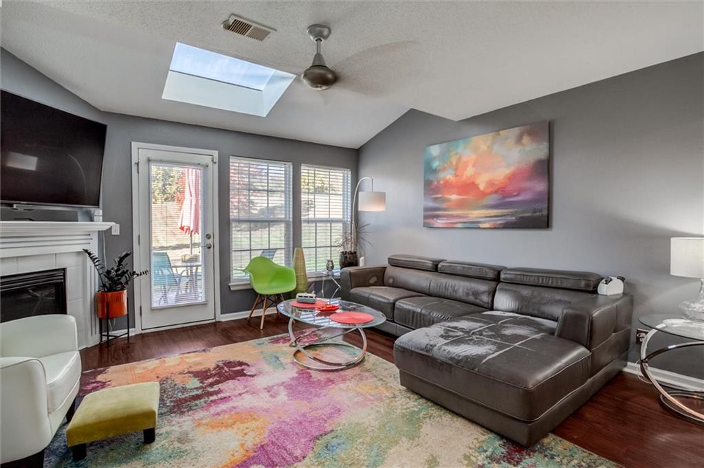 8146 N Elmwood Avenue