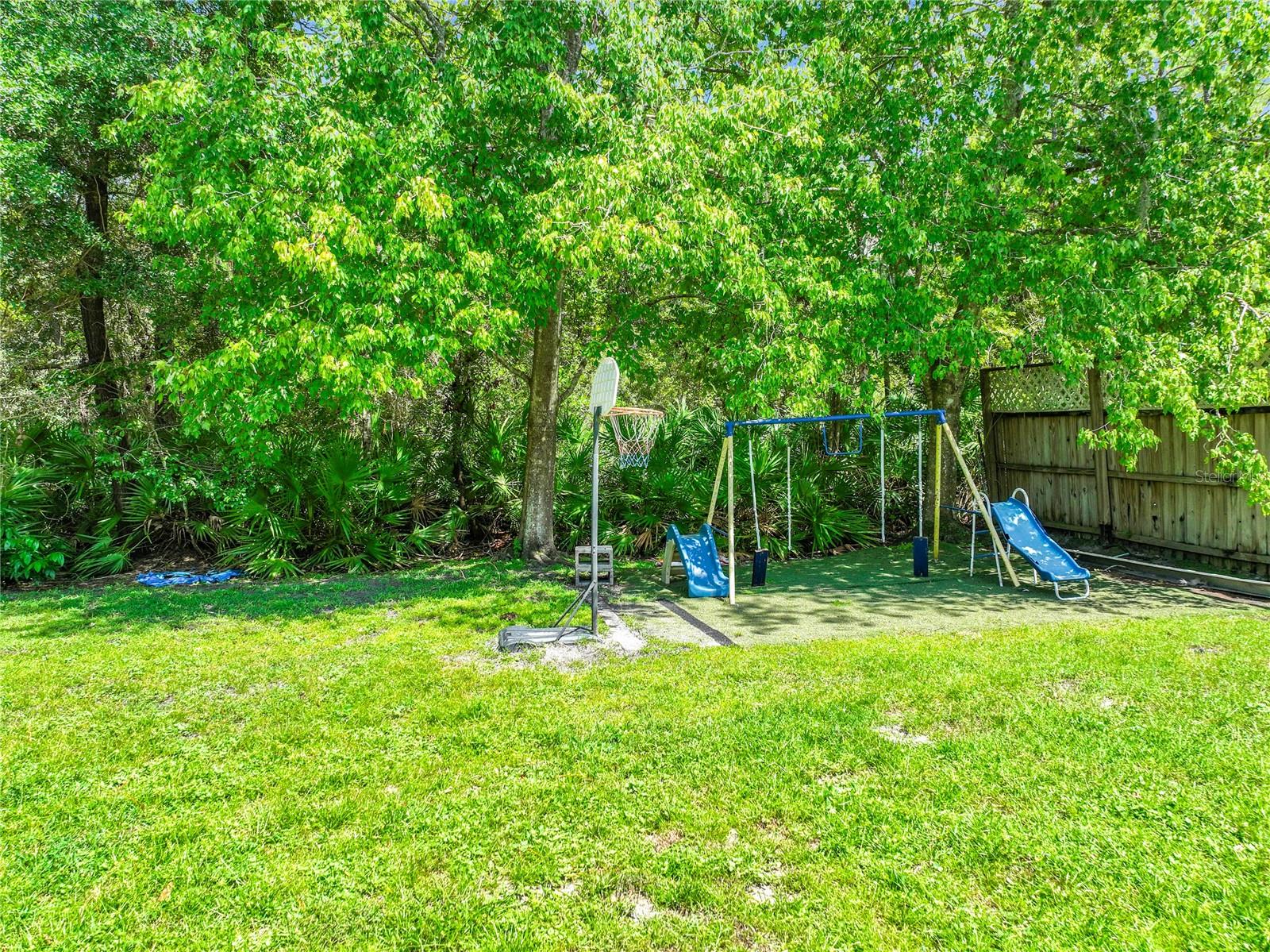 1211 Flowers Pointe Lane