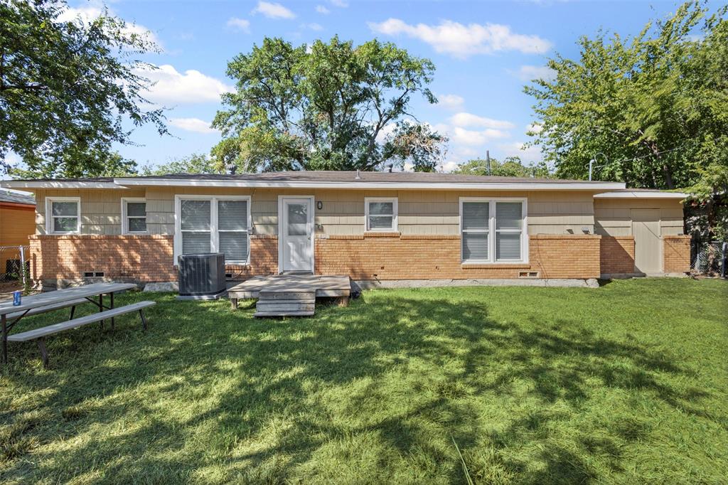 3350 Kingsbury Avenue