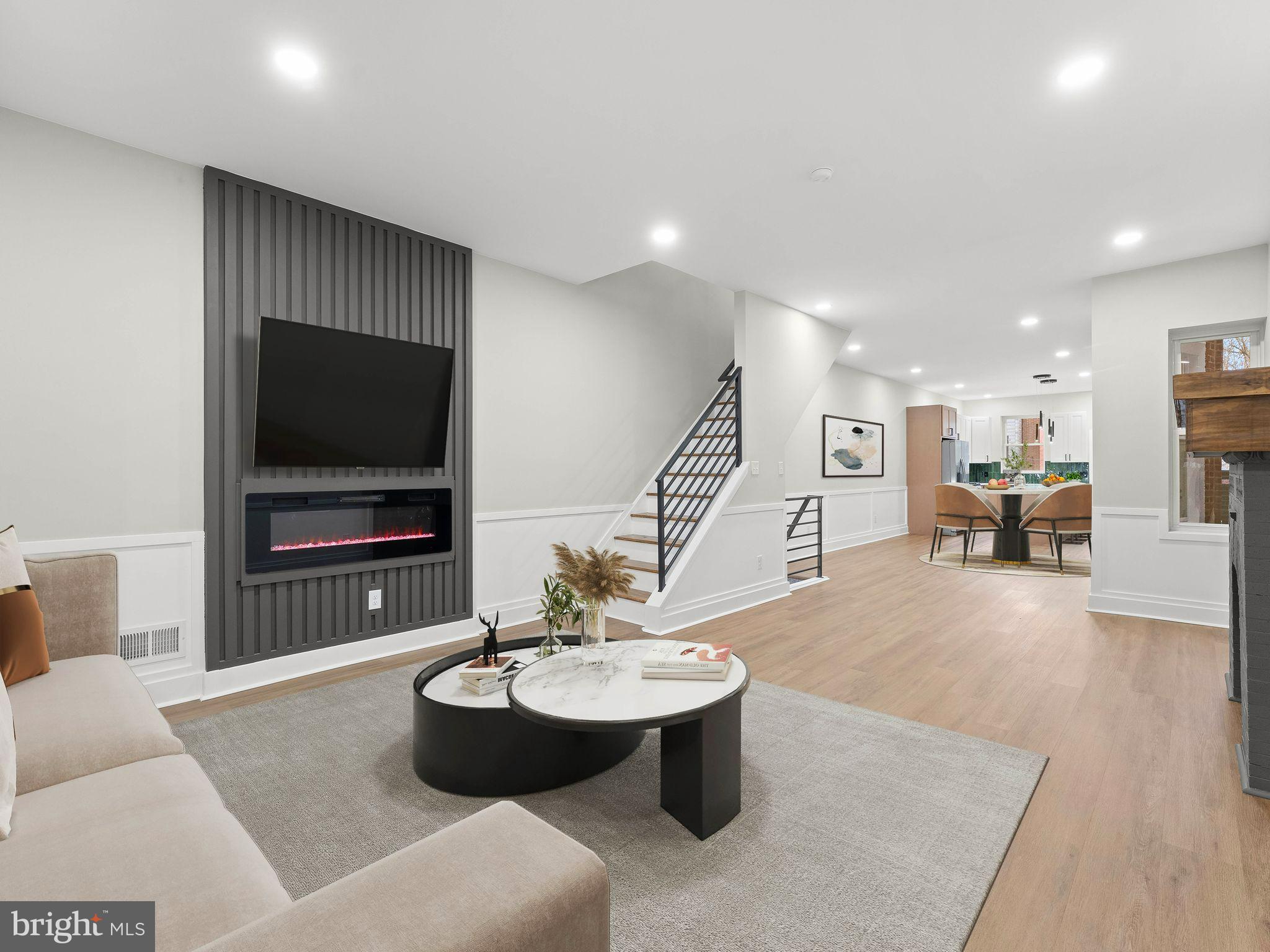 5942 Ellsworth Street