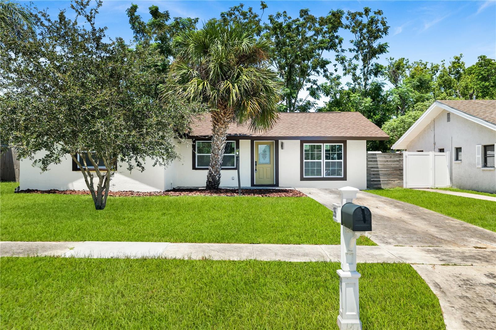 Welcome to this beautifully renovated, move-in-ready home in desirable Dunedin! This property has been thoughtfully updated throughout, featuring brand-new flooring, a fully renovated kitchen, beautifully updated bathrooms, new A/C units, a new roof, and new water heater. The fresh, modern finishes create a bright and inviting atmosphere, making this home truly ready for its new owners. Conveniently located near shopping, dining, entertainment in Dunedin. A fantastic opportunity to own a fully updated home in a great location!