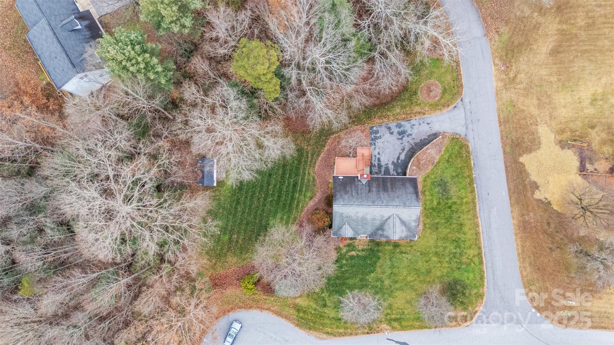 552 Meadowridge Drive