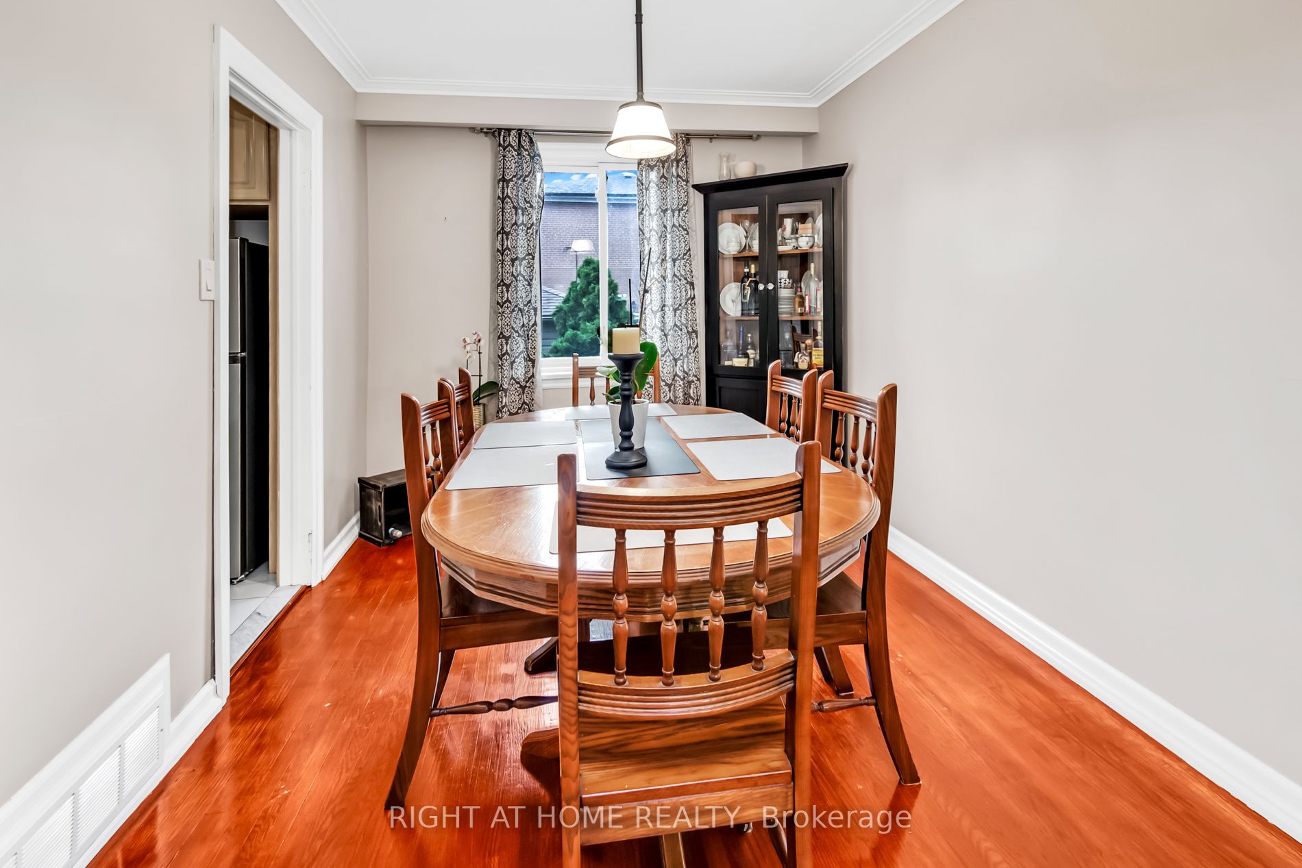 237 Eileen Ave