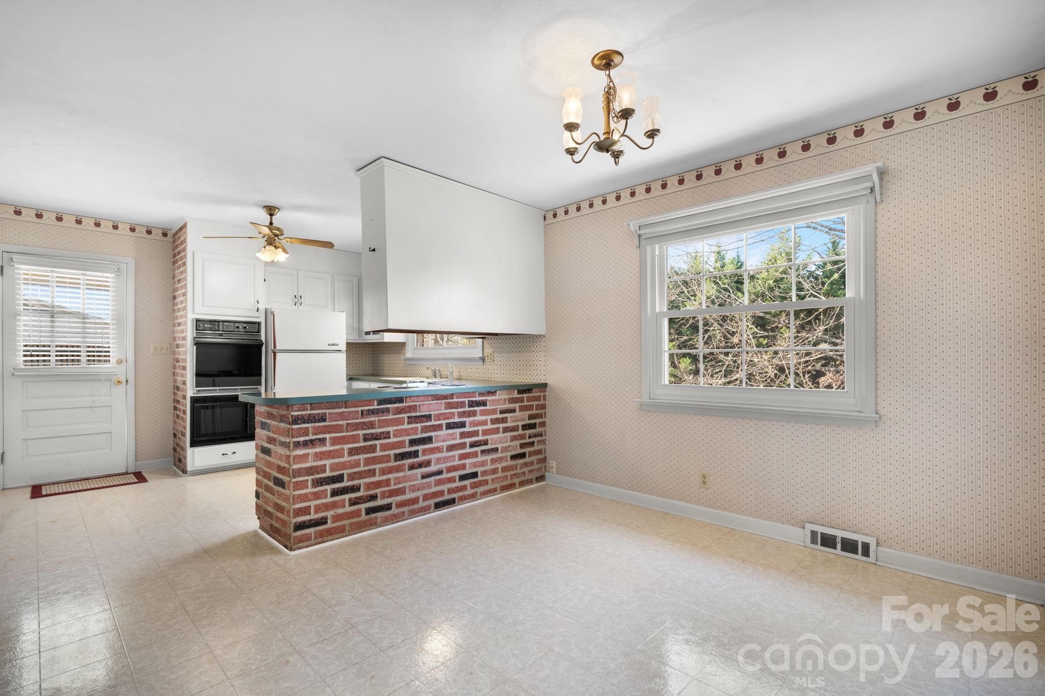 1306 Delwood Drive SW