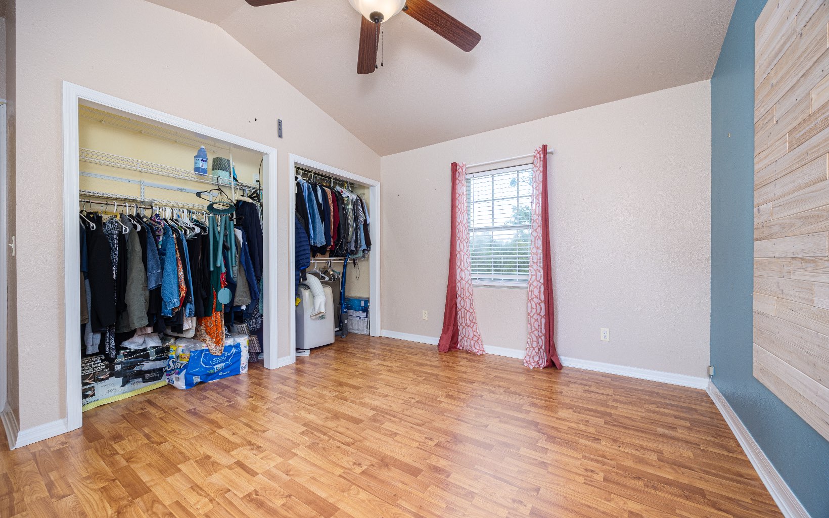 939 NW Banta Acres Rd