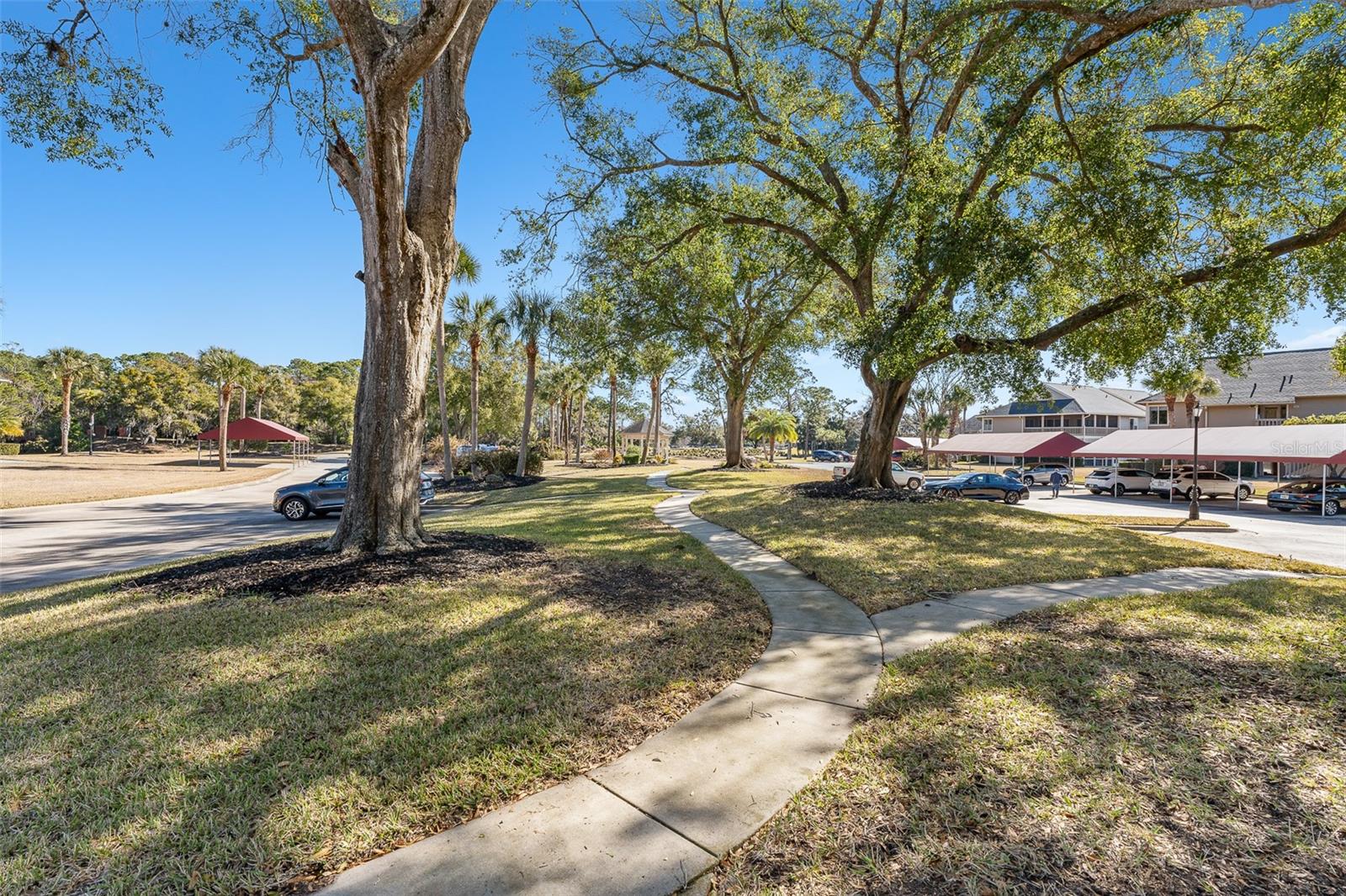 39 Magnolia Drive S 39