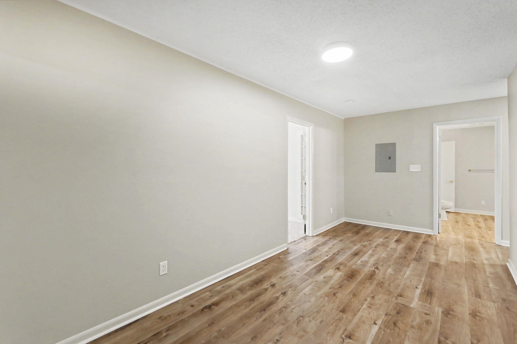 2222 W Greenfield St