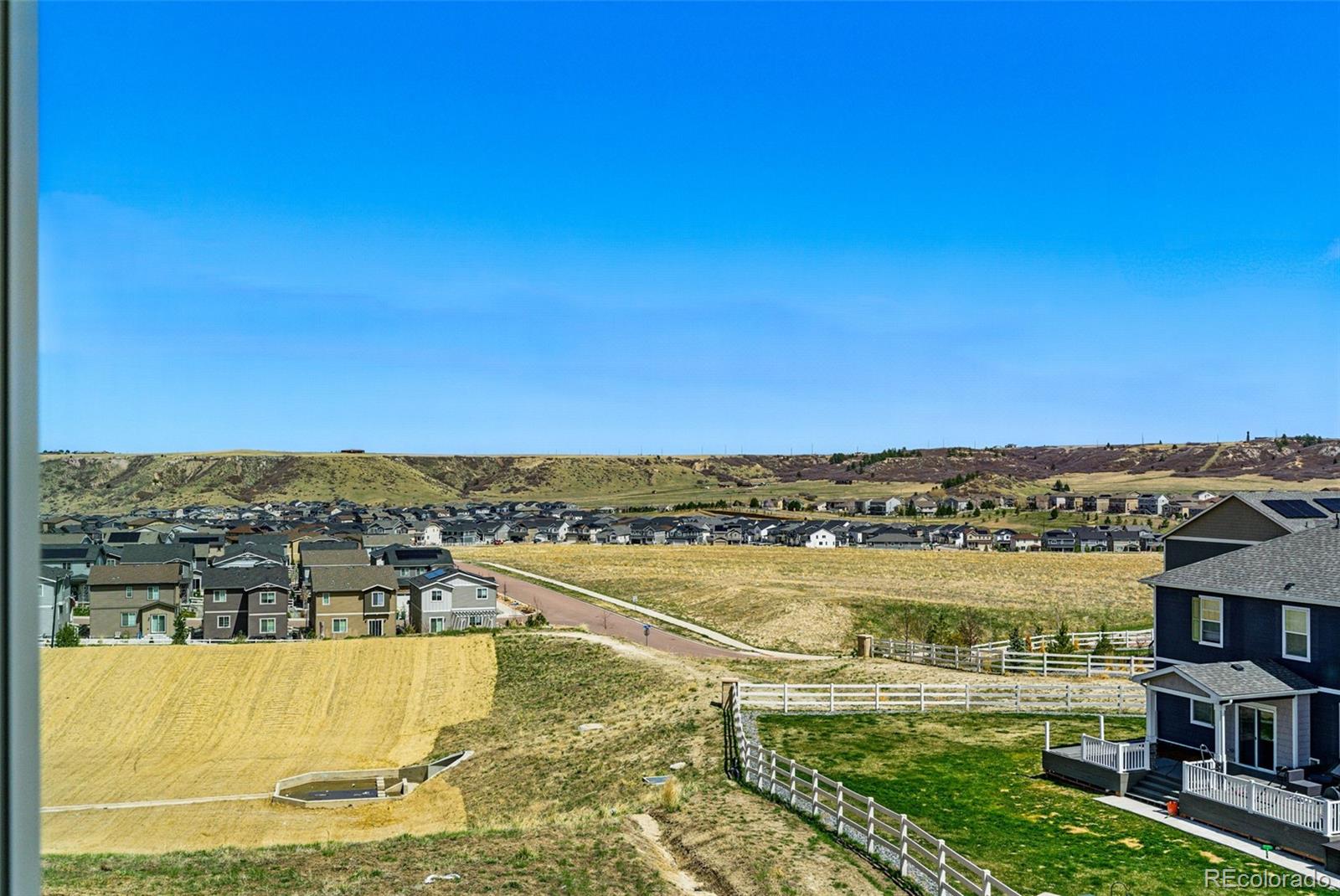 5698 Farrier Point