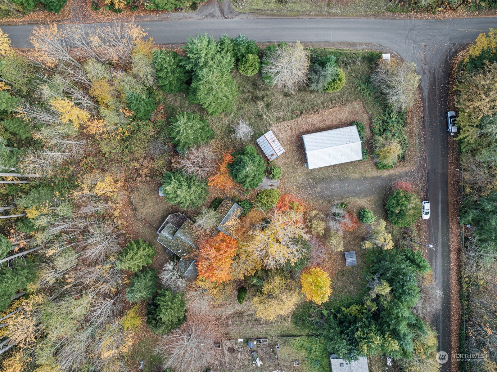 739 SE Dogwood Road
