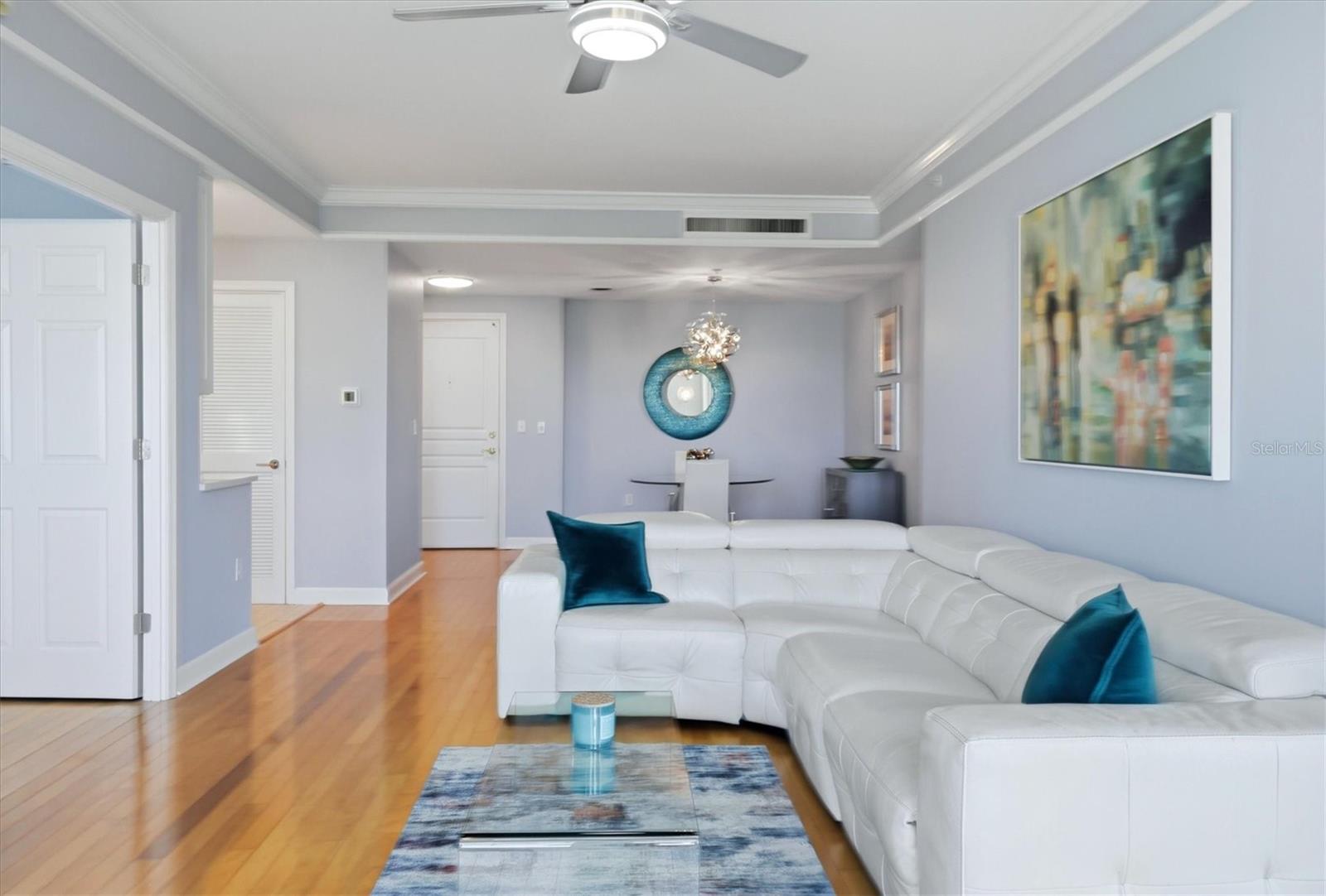 750 N Tamiami Trail 517