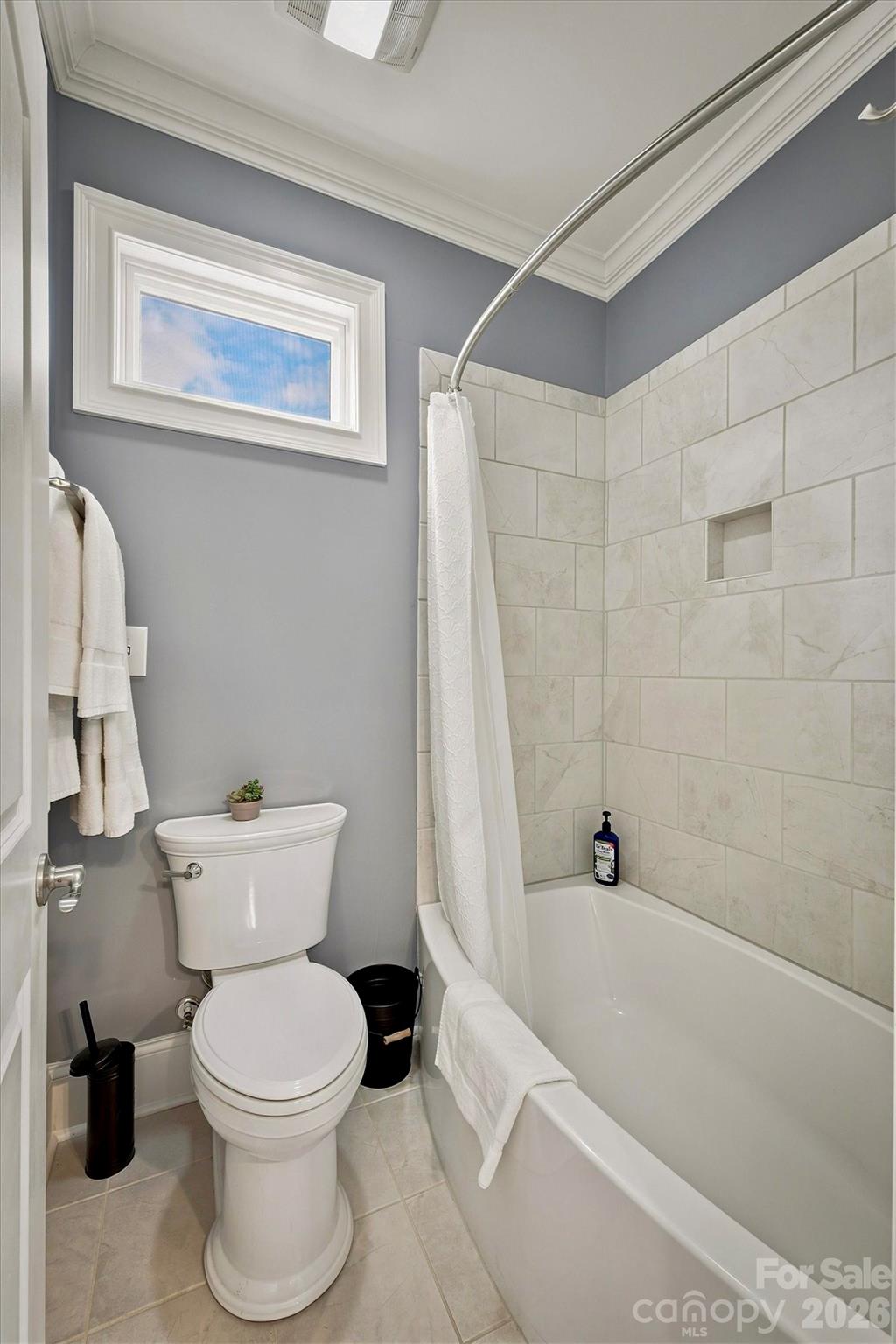 5504 Cedar Cove Way