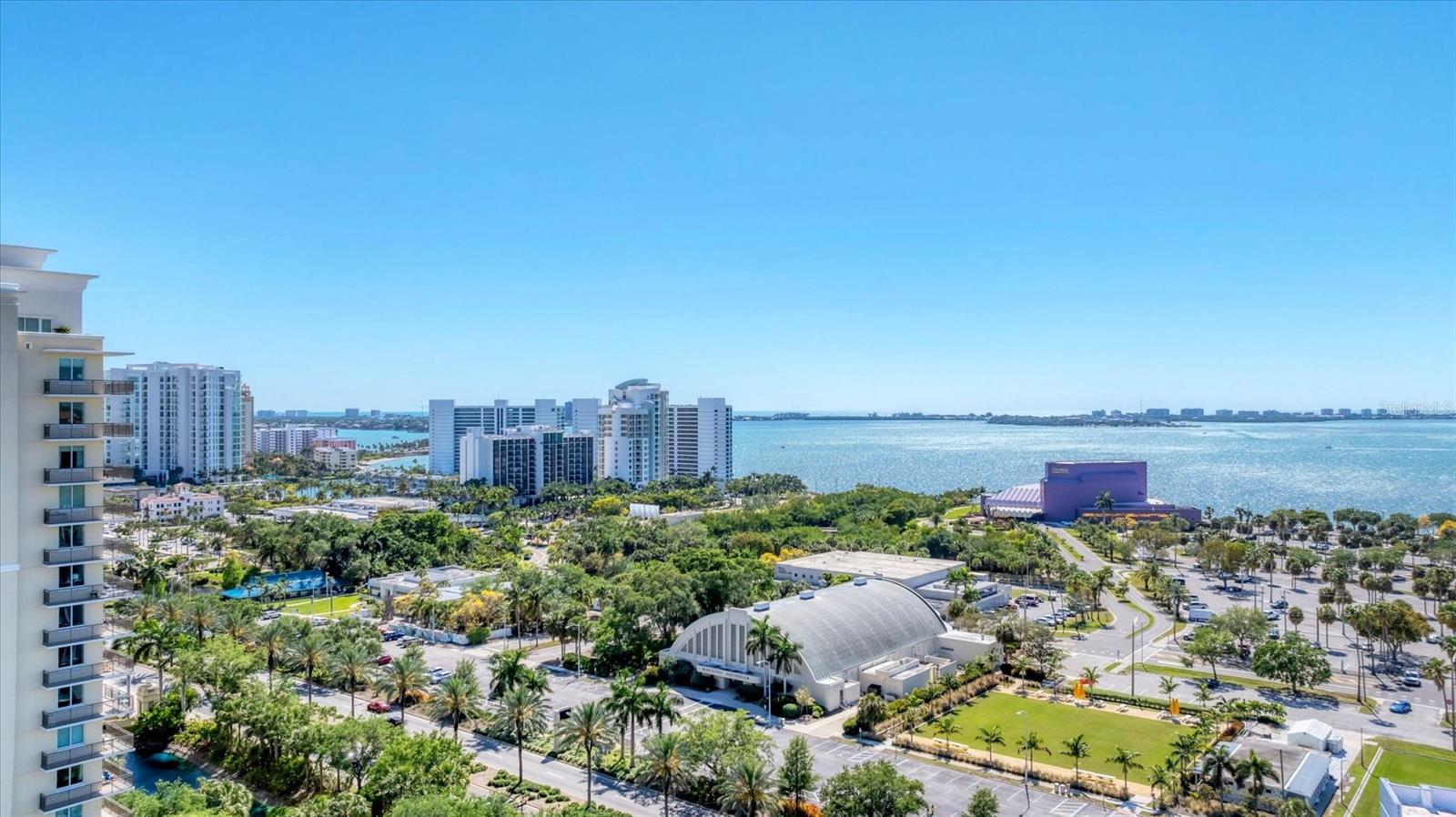 750 N Tamiami Trail PH6