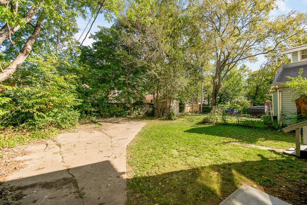 5611 Highland Avenue