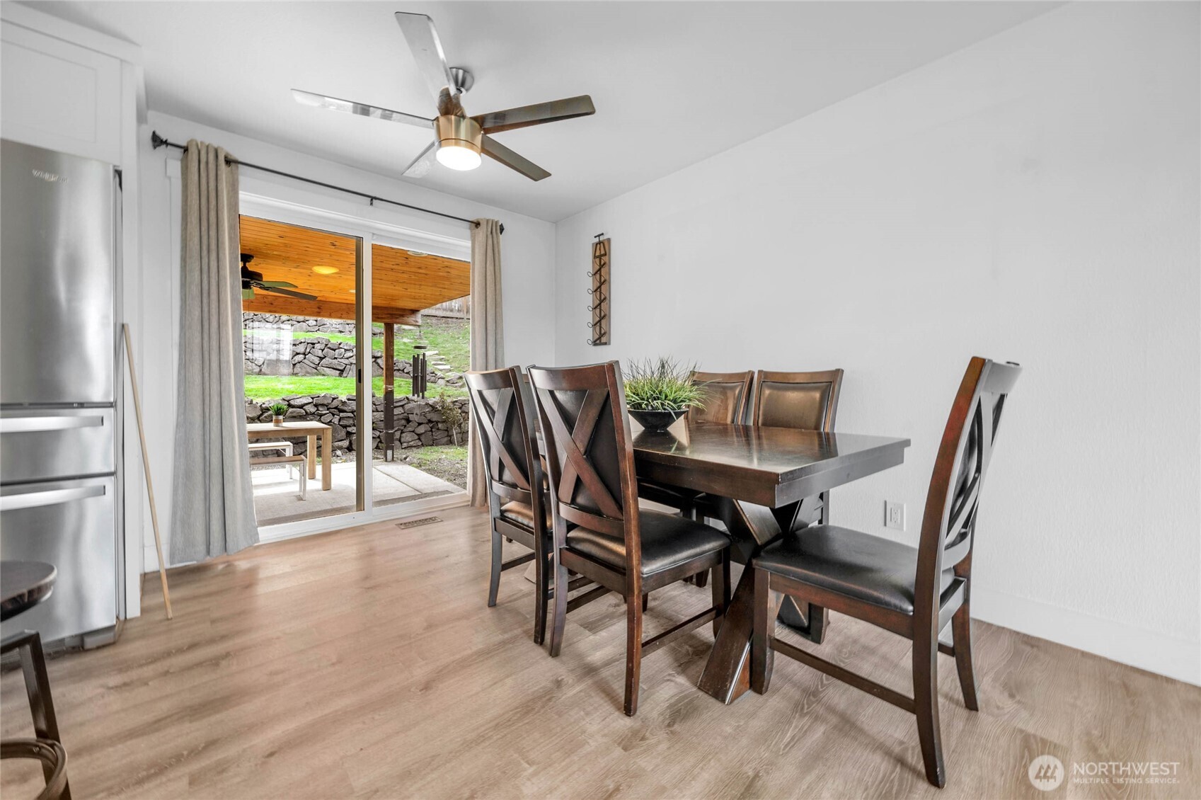 1302 Valley View Drive