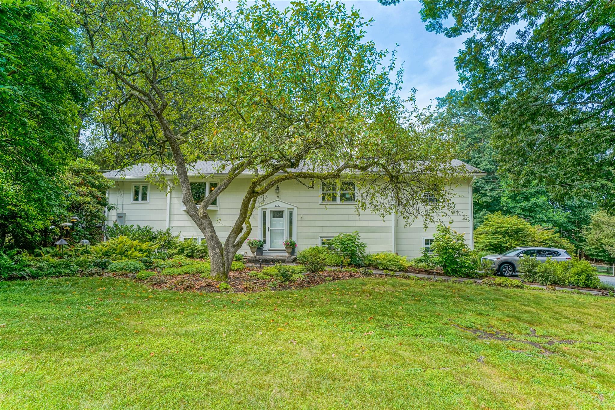 THIS IS ONE SPECIAL HOME! PRIDE OF OWNERHIP INSIDE AND OUT OF THIS EXTRA LARGE 5 BEDROOOM 3 BATHROOM HOUSE WITH A HUGE LIVING ROOM/DININGROOM, AND A LARGE EAT-IN KITCHEN WITH GOURMET STYLE RANGE AND TWO OVENS.  CENTRALLY LOCATED ON A BEAUTIFUL QUIET CUL DE-SAC.  THE .61 ACRE PLUS PROPERTY HAS A LOVELY LEVEL PRIVATE SPACIOUS BACKYARD WITH A MAGNIFICENT INGROUND POOL AND POOL HOUSE LOCATED AT THE SIDE OF THE BACKYARD.  THE POOL AREA IS SUROUNDED BY PAVERS AND A WHITE VINYL FENCE.  LARGE PARKING AREA, TREX DECK, AND EXQUISITE PLANTINGS ADD TO THE COMFORT AND CONVENIENCE OF THIS WELL-PLANNED HOME.  ADDITIONALLY, IN 2022 SELLERS REPLACED THE ROOF INCLUDING THE PLYWOOD, ADDED A WHOLE HOUSE GENERATOR, INSTALLED NEW CENTRAL AIR CONDENSOR AND GAS HEATER, PERFECT HOME FOR ENTERTAINING, EXTENDED FAMILY, AND/OR HOME OFFICE.  MANY EXPANSION POSSIBILITIES.  CLOSE TO THE NEW JERSEY BORDER, HOUSE SIZE, LOT SIZE, AND TAXES ARE APPROXIMATE.