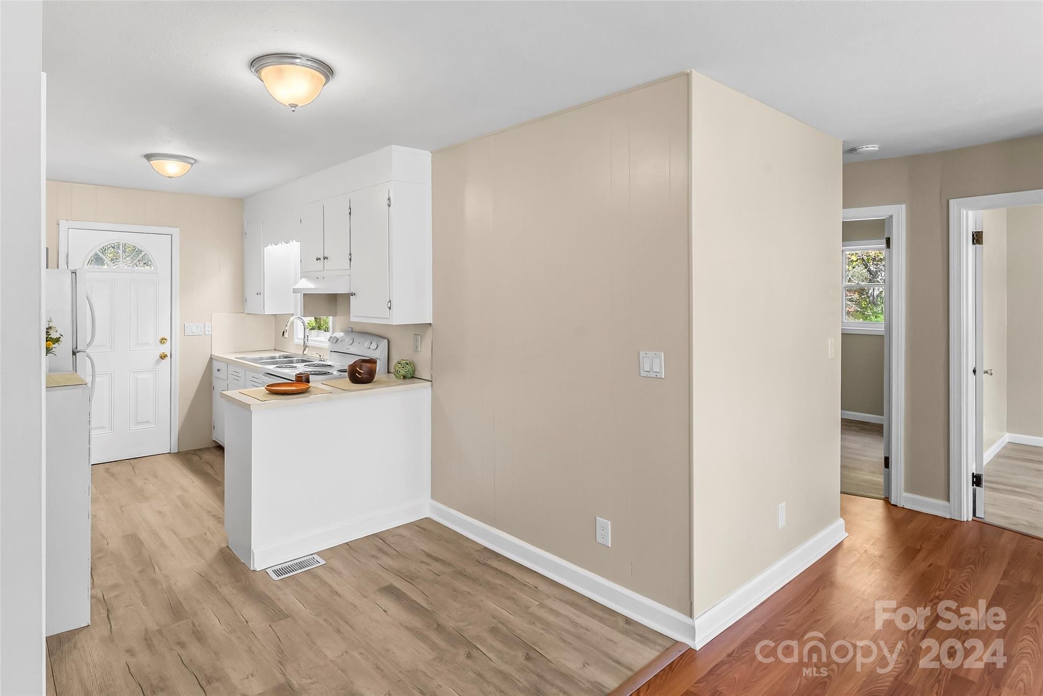202/204 Barbour Drive