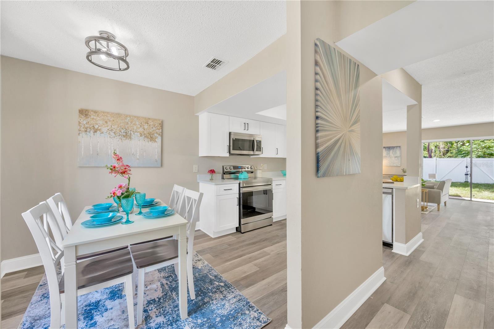 3304 Laurel View Drive