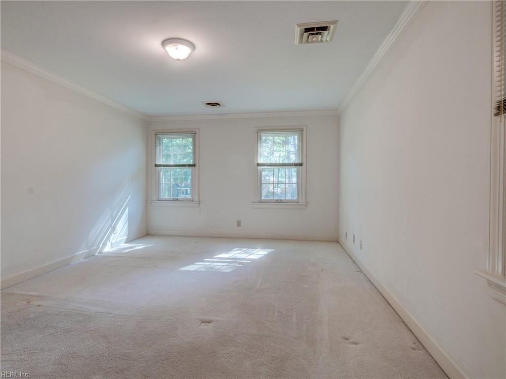 3017 Lord Bradford Court
