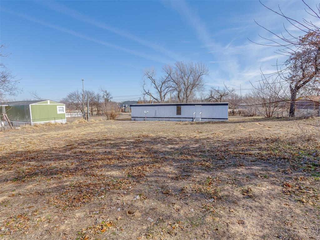 4915 N Post Road