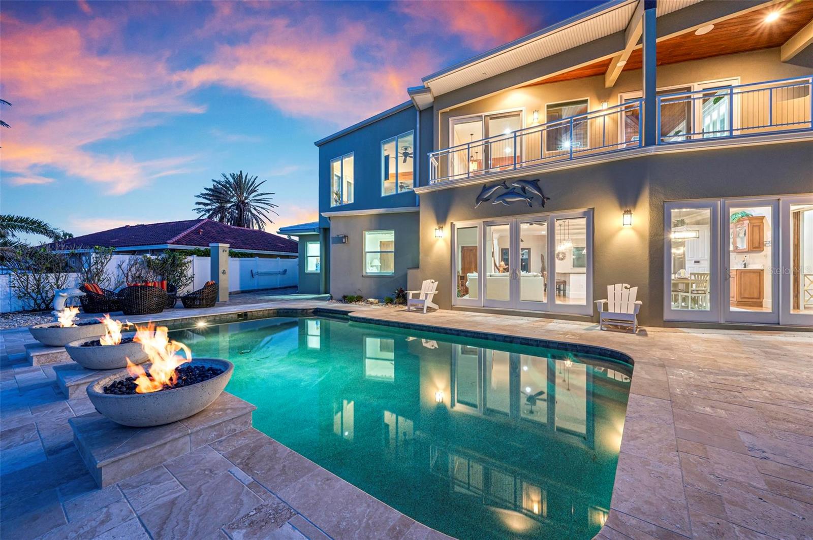 606 Crestwood Lane