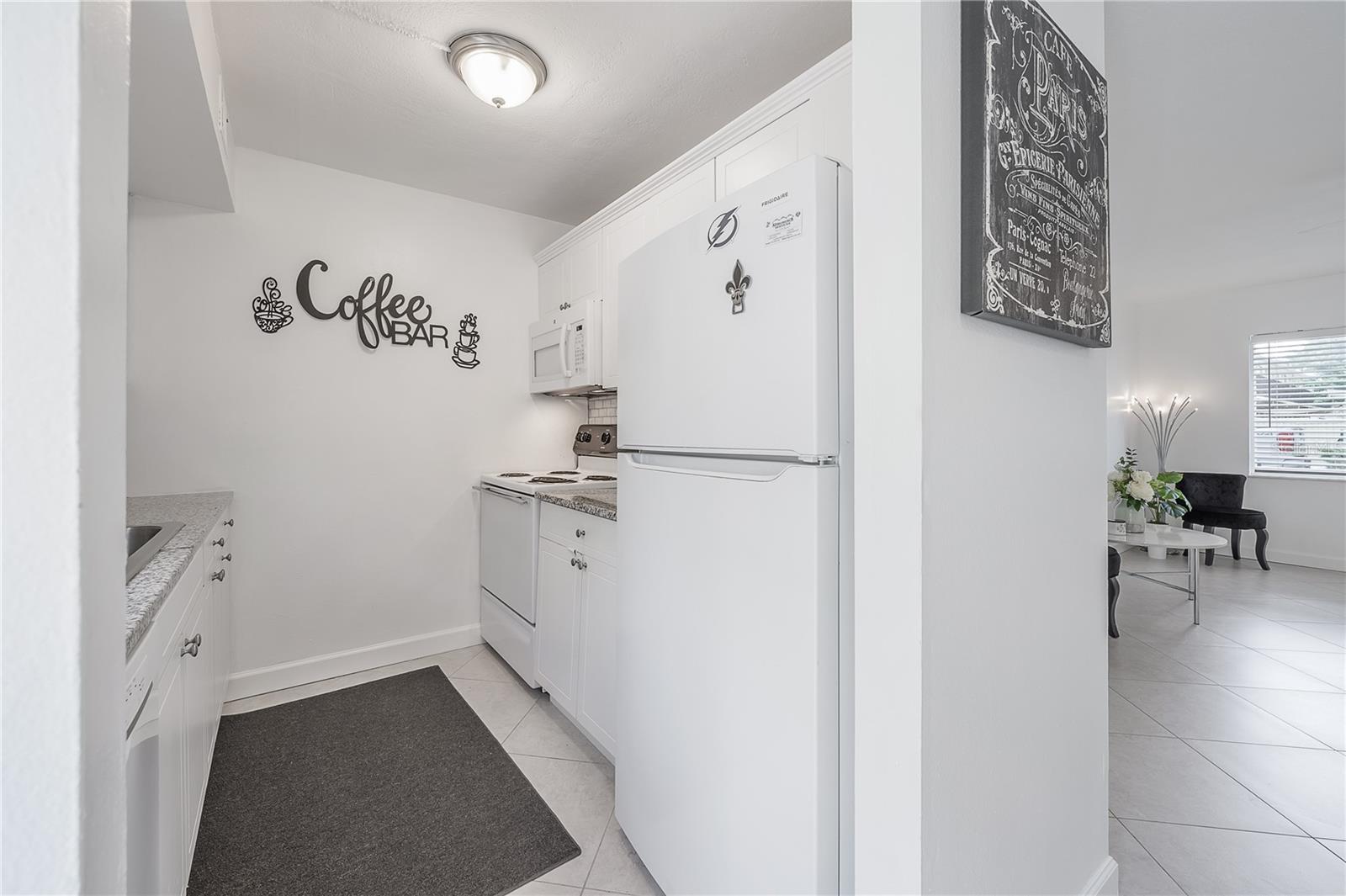 3206 W Azeele Street 129