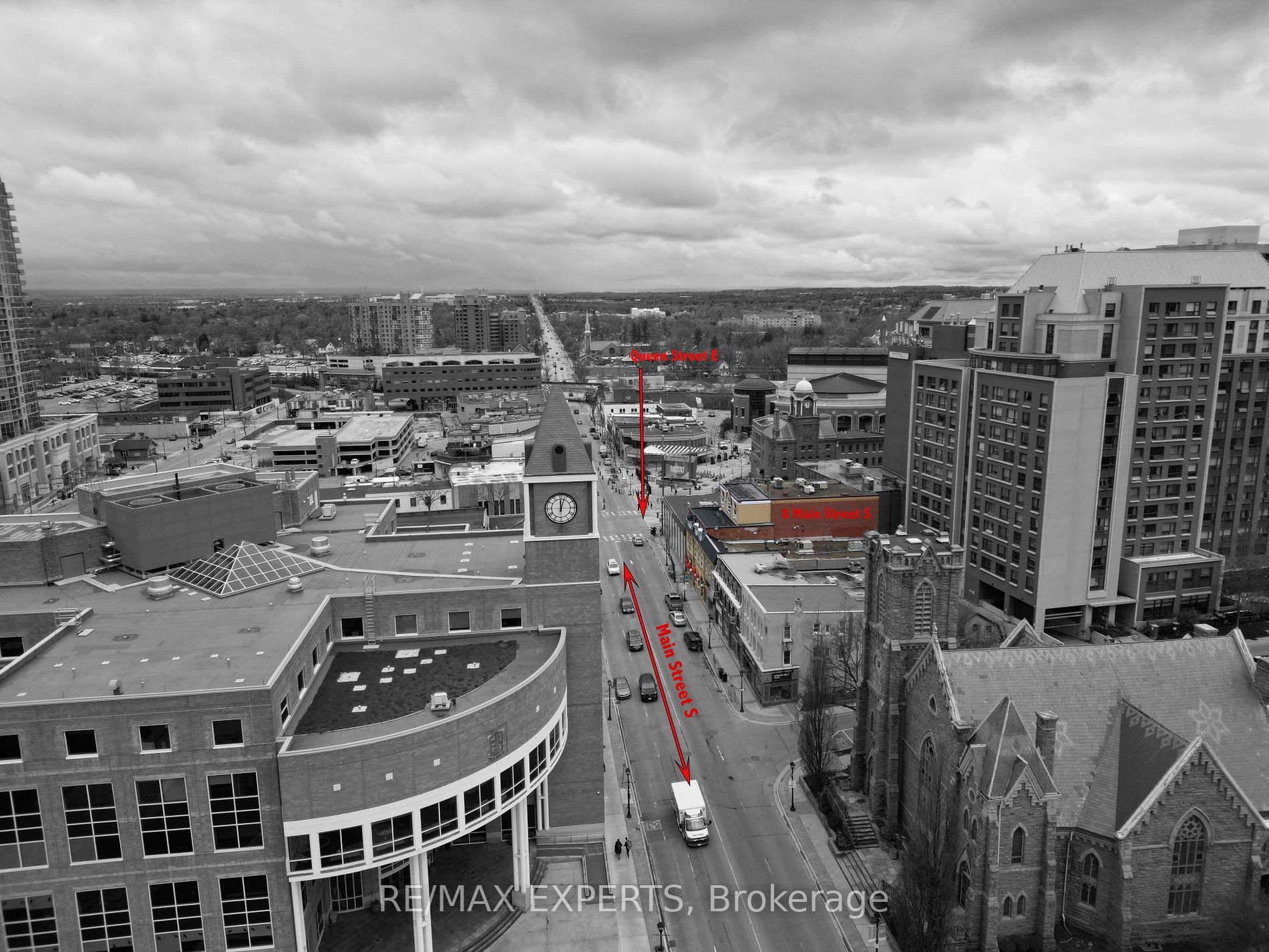 8 S Main St 402