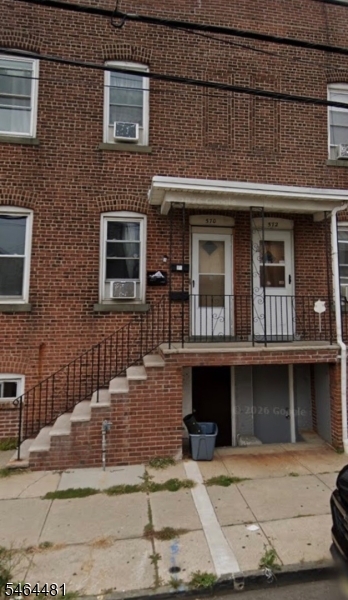 572 Fourth Avenue