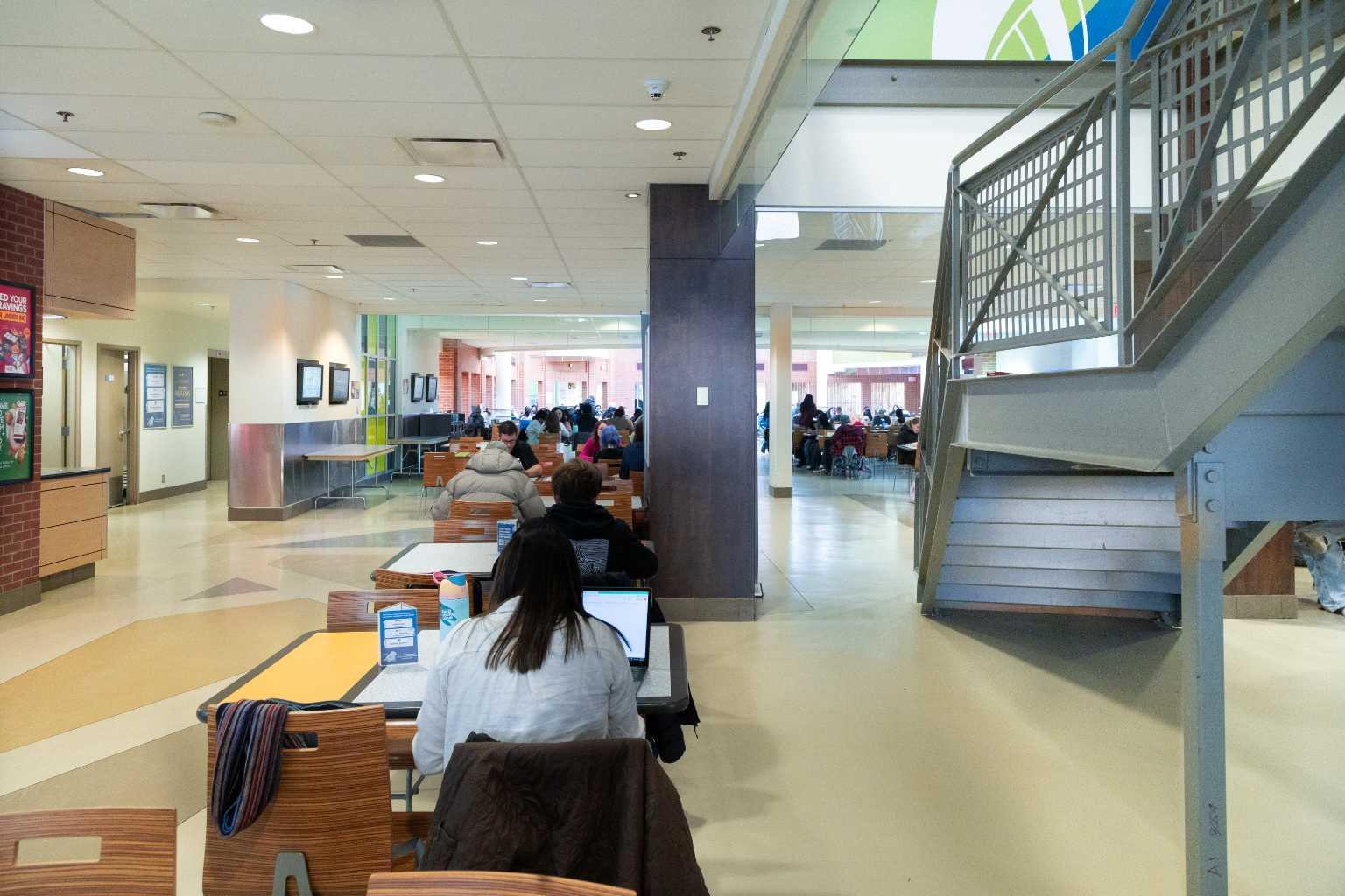 4825 Mount Royal Gate SW #Z-118